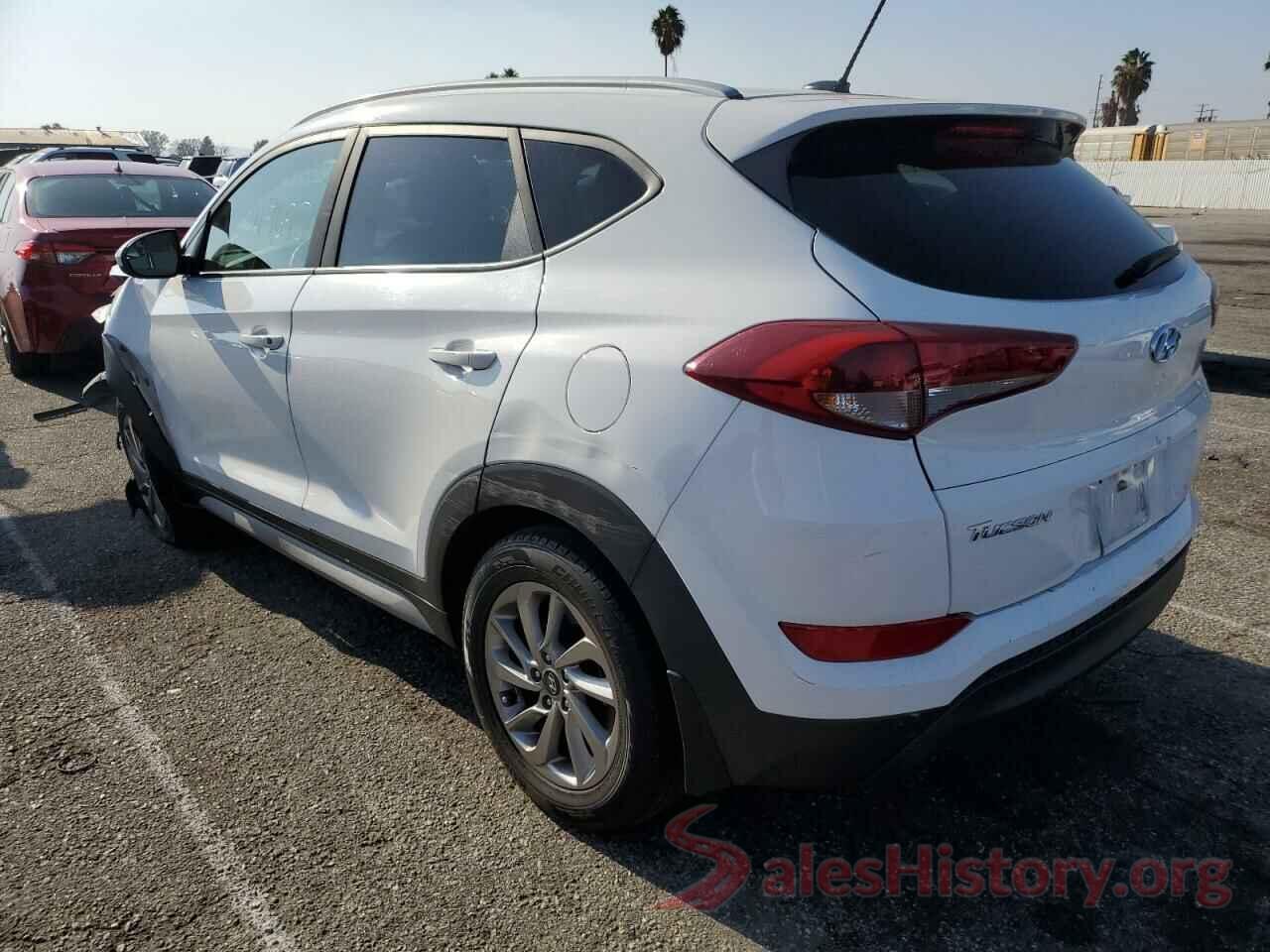 KM8J33A48HU595825 2017 HYUNDAI TUCSON