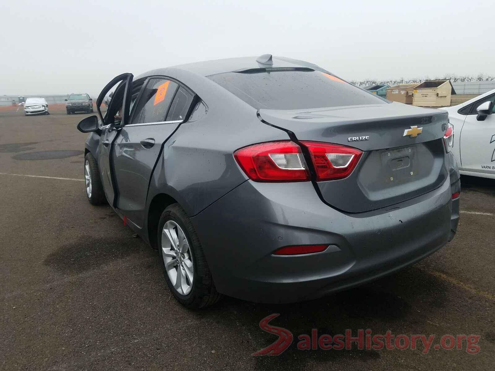 1G1BE5SM2K7138939 2019 CHEVROLET CRUZE