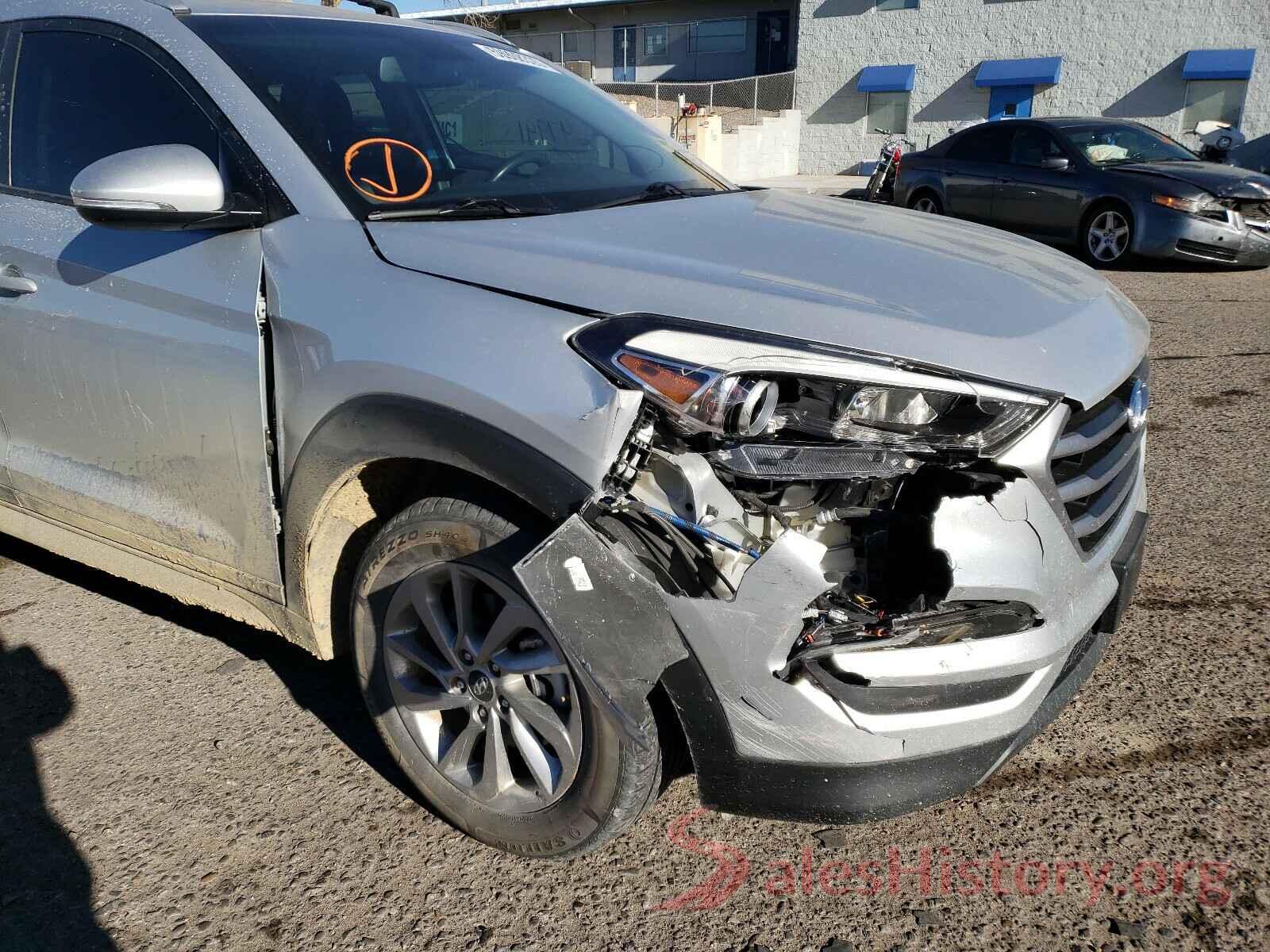 KM8J33A4XHU381158 2017 HYUNDAI TUCSON