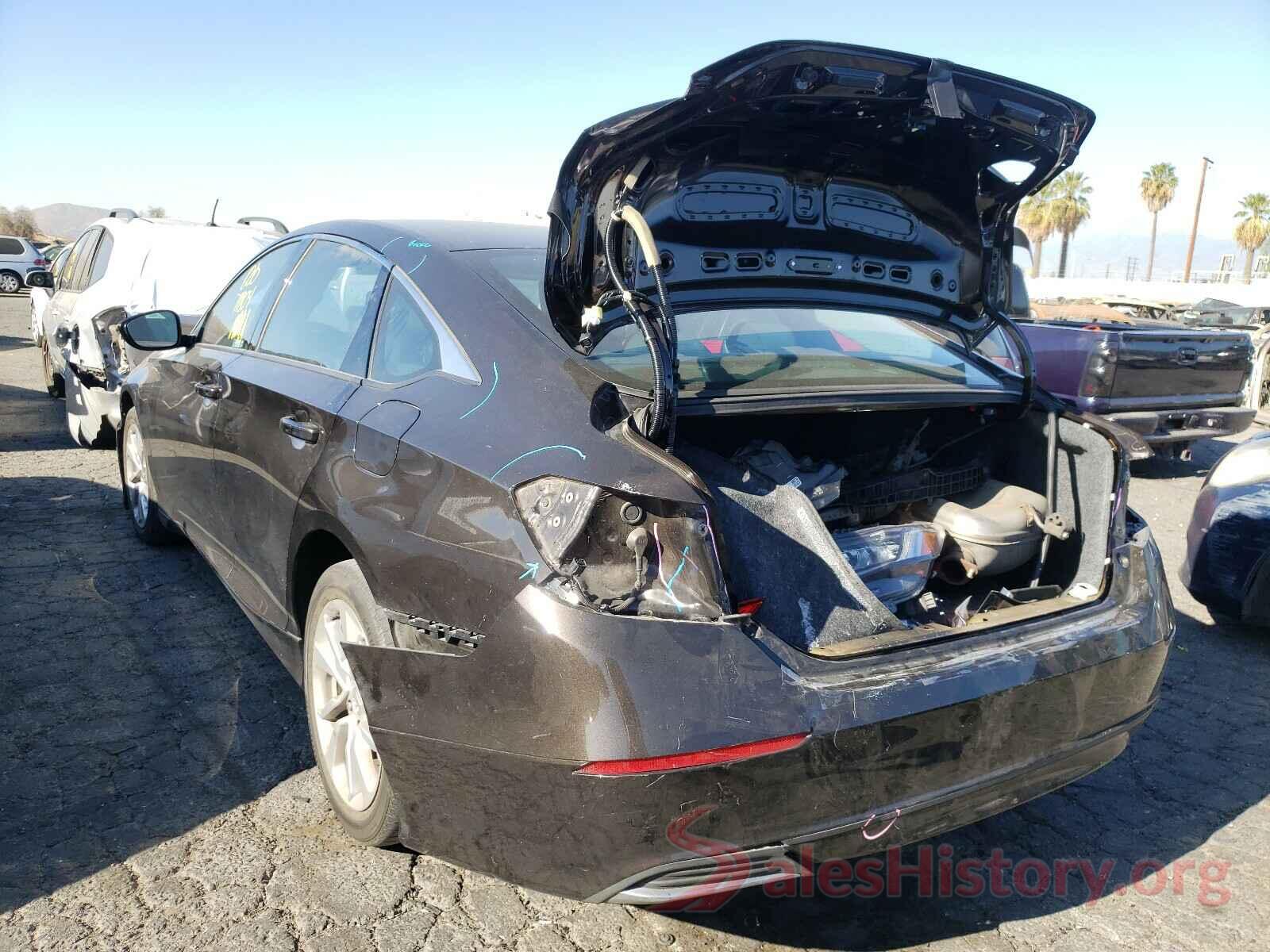 1HGCV1F13JA075664 2018 HONDA ACCORD