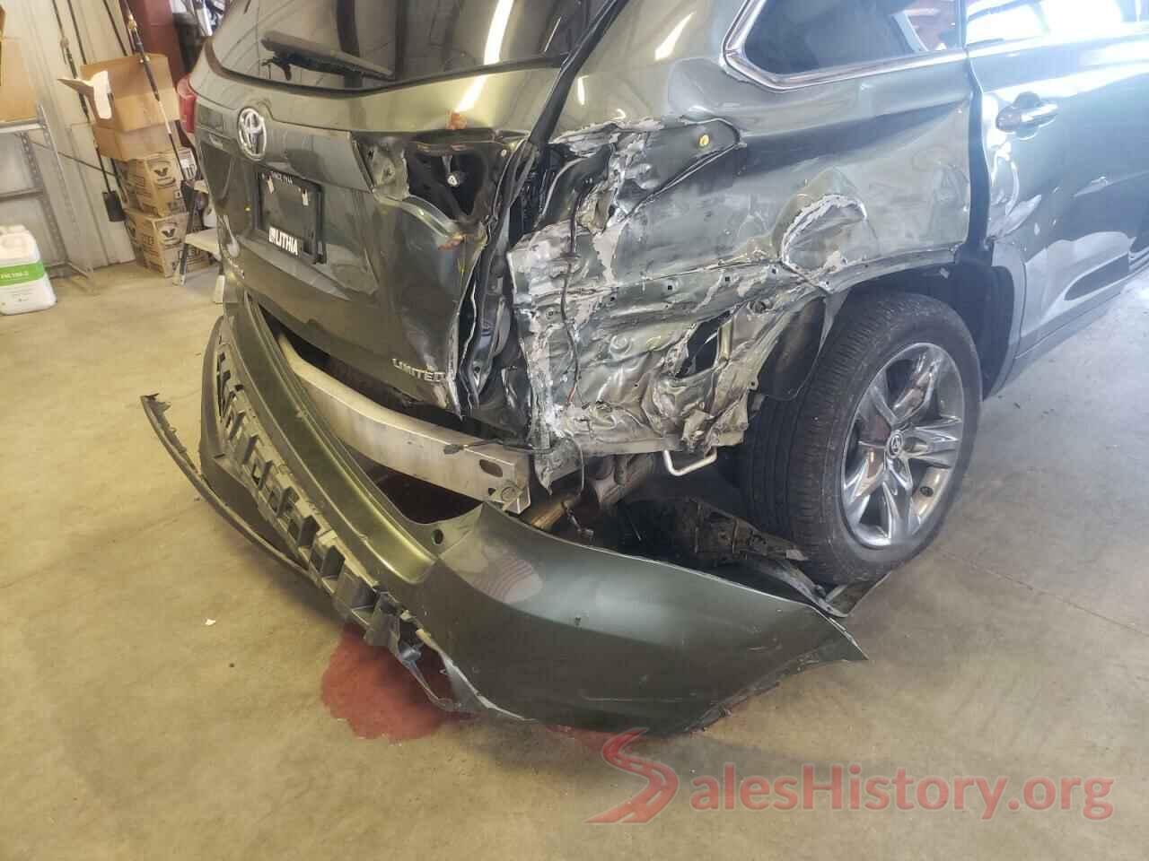 5TDDZRFH4JS876223 2018 TOYOTA HIGHLANDER