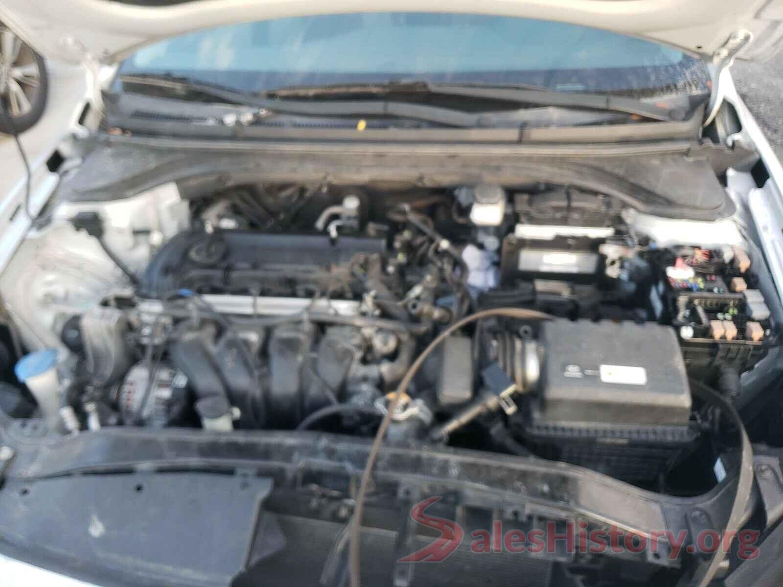 5NPD84LF4JH222479 2018 HYUNDAI ELANTRA