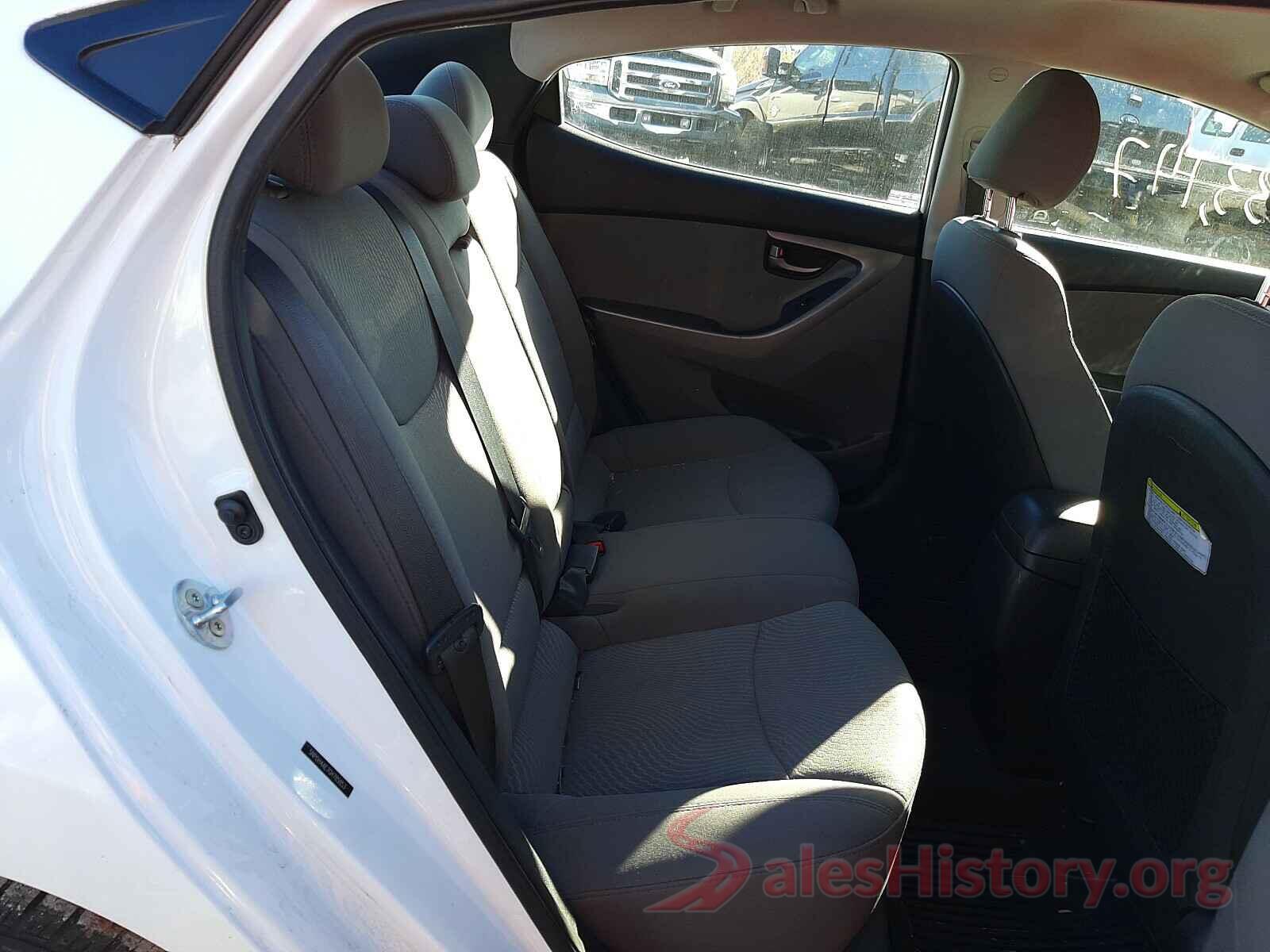 5NPDH4AE7GH785853 2016 HYUNDAI ELANTRA