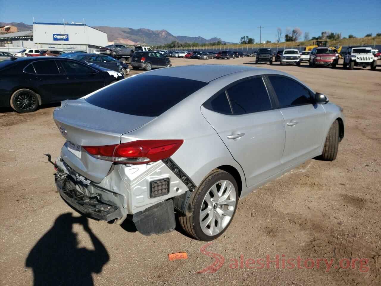 5NPD74LF0JH233725 2018 HYUNDAI ELANTRA