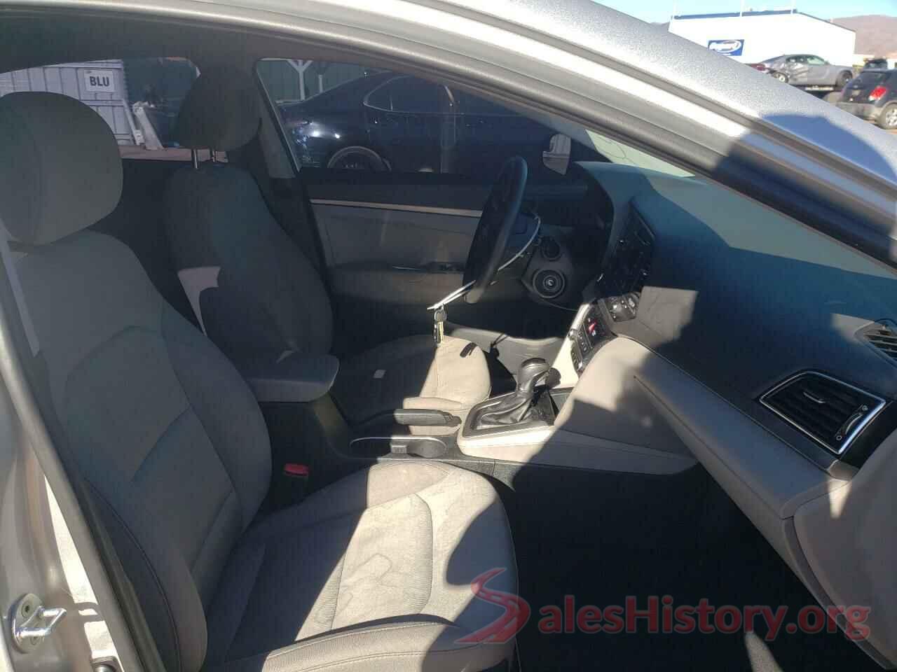 5NPD74LF0JH233725 2018 HYUNDAI ELANTRA