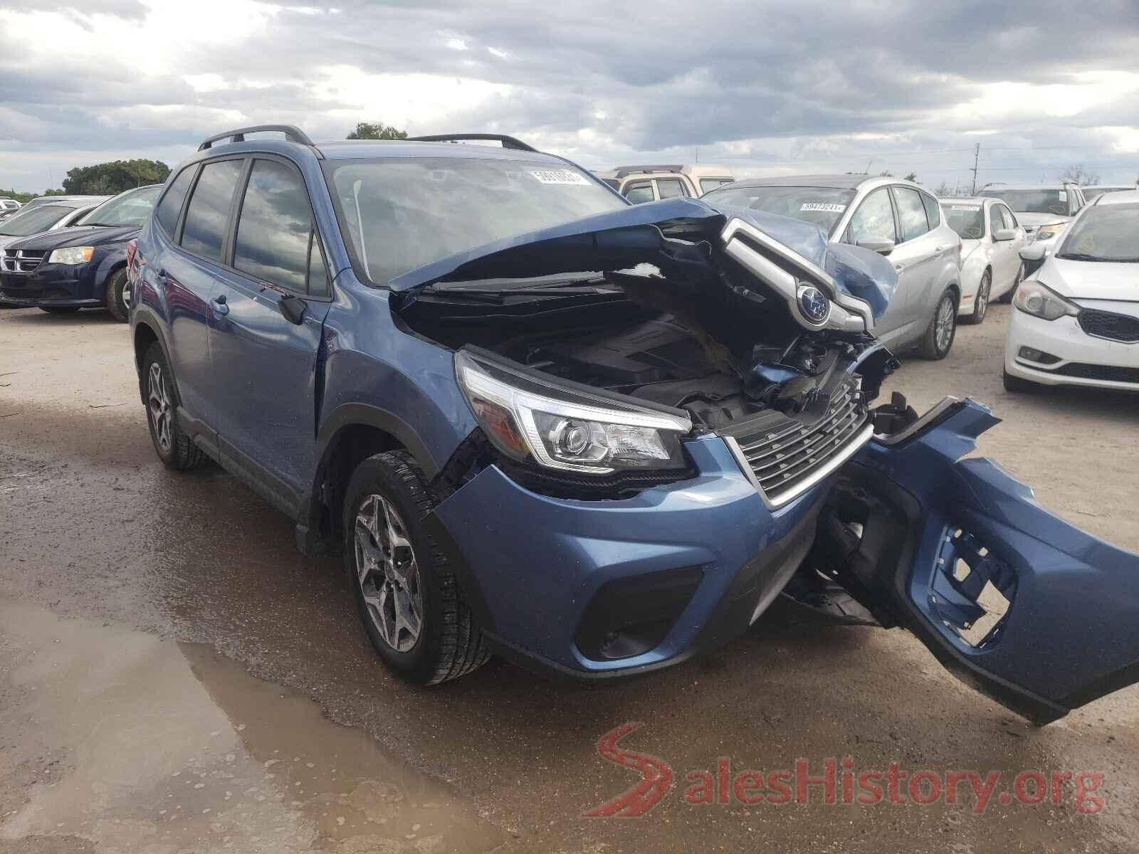 JF2SKAEC1KH595961 2019 SUBARU FORESTER