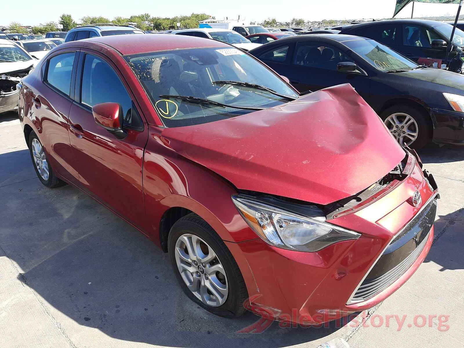 3MYDLBYV5JY328284 2018 TOYOTA YARIS