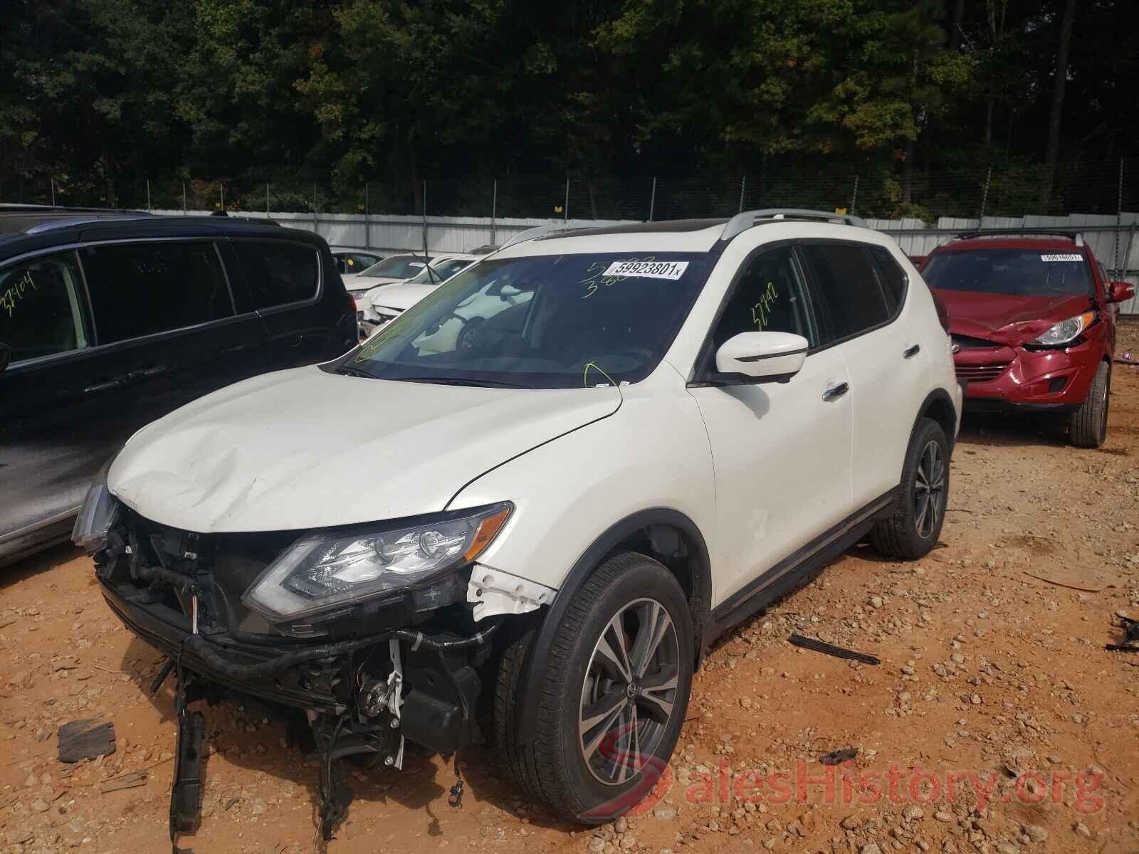 5N1AT2MV0JC813864 2018 NISSAN ROGUE