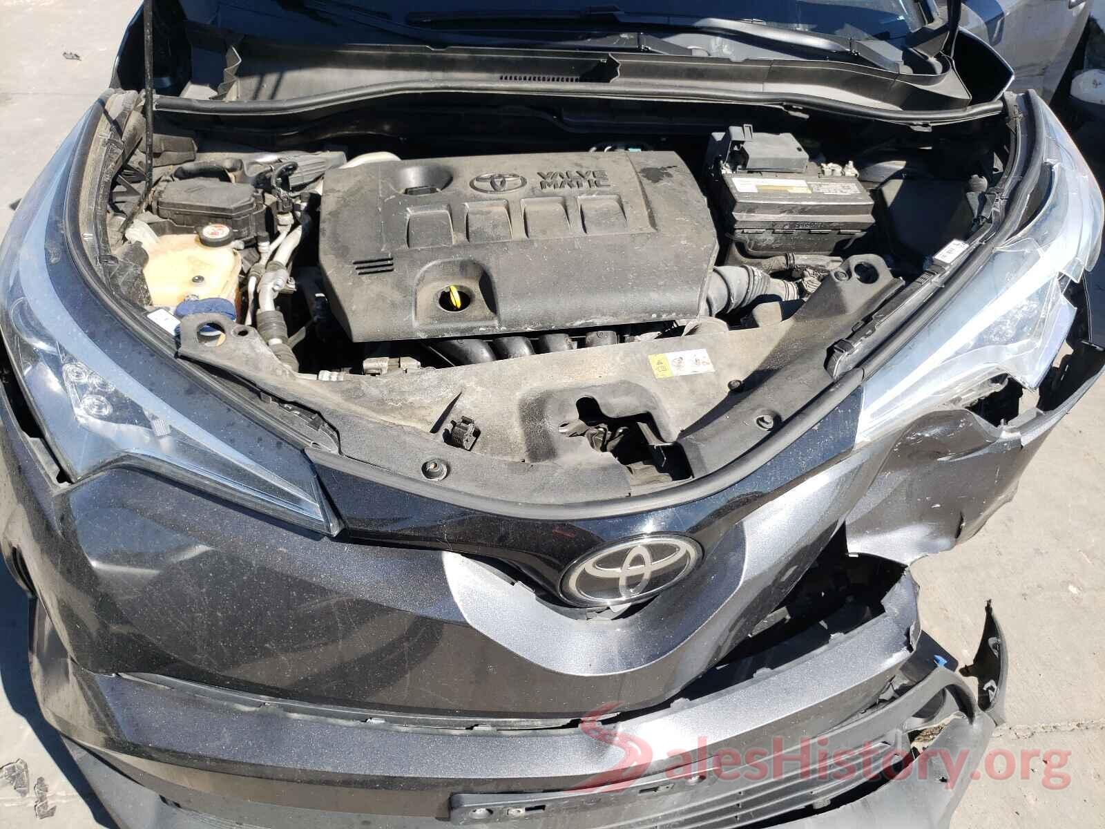 NMTKHMBXXJR017386 2018 TOYOTA C-HR