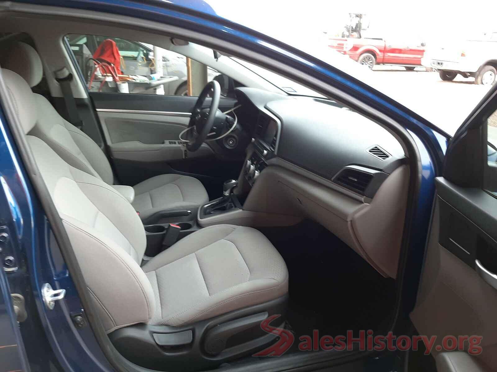 5NPD84LF7KH440594 2019 HYUNDAI ELANTRA