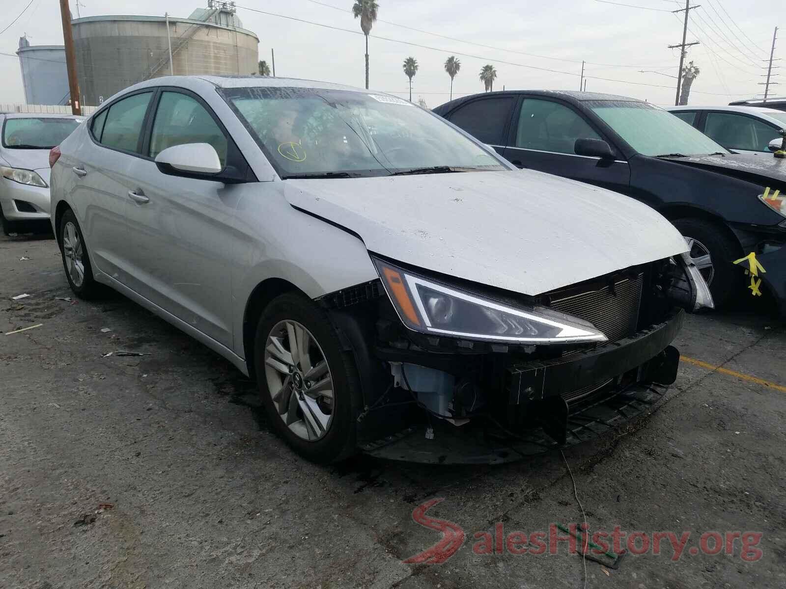 KMHD84LF0KU817607 2019 HYUNDAI ELANTRA