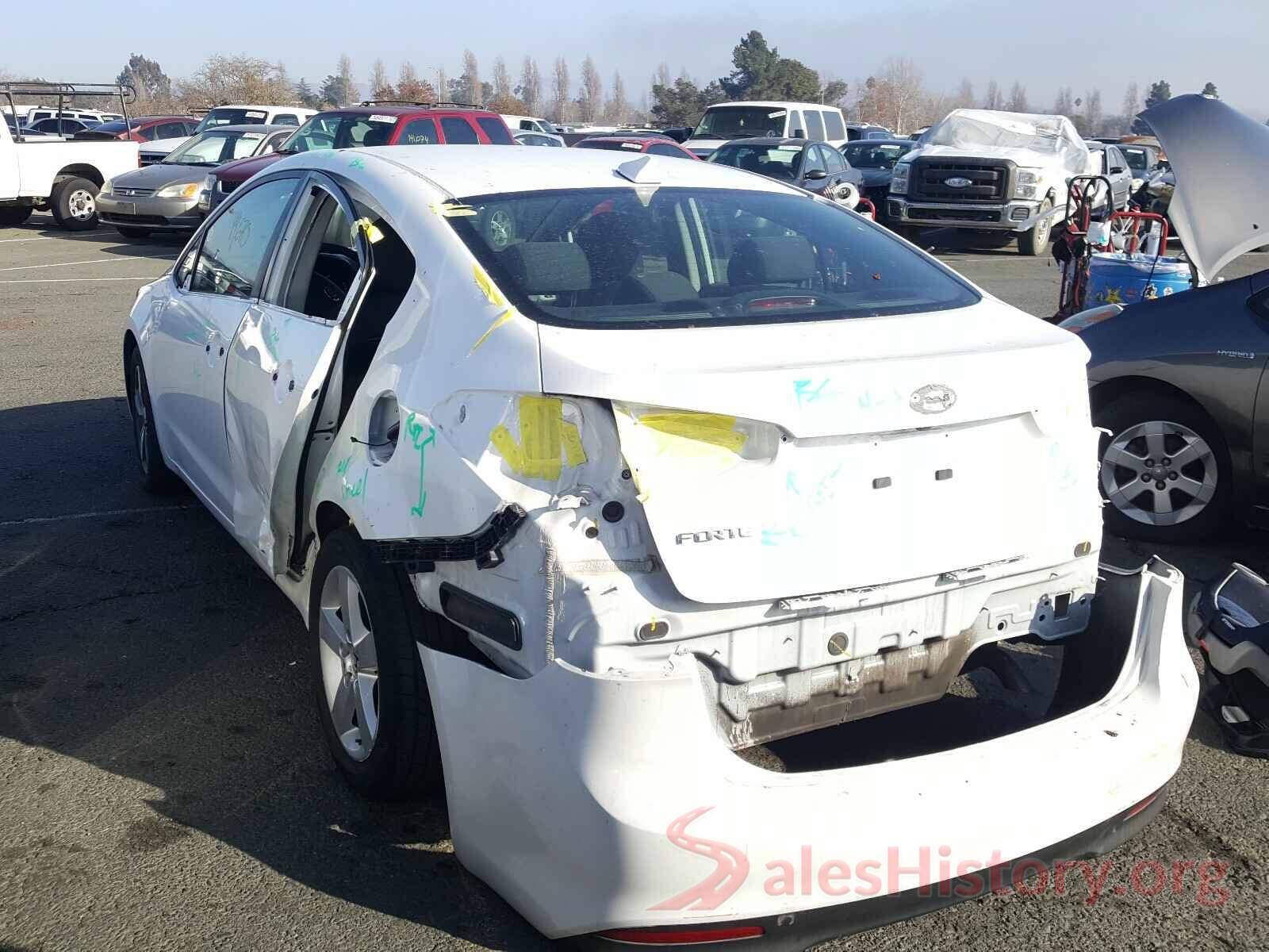 3KPFL4A79JE222257 2018 KIA FORTE