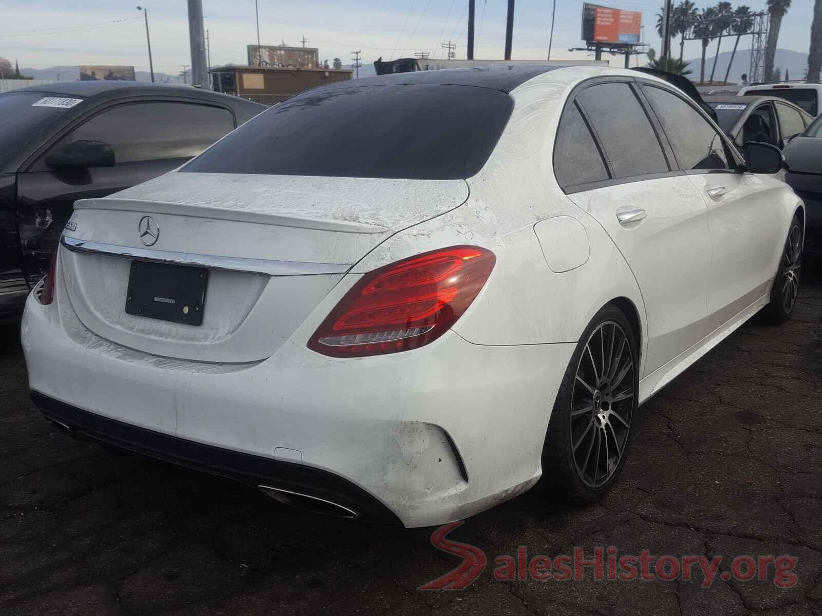 55SWF4JB8JU276427 2018 MERCEDES-BENZ C CLASS