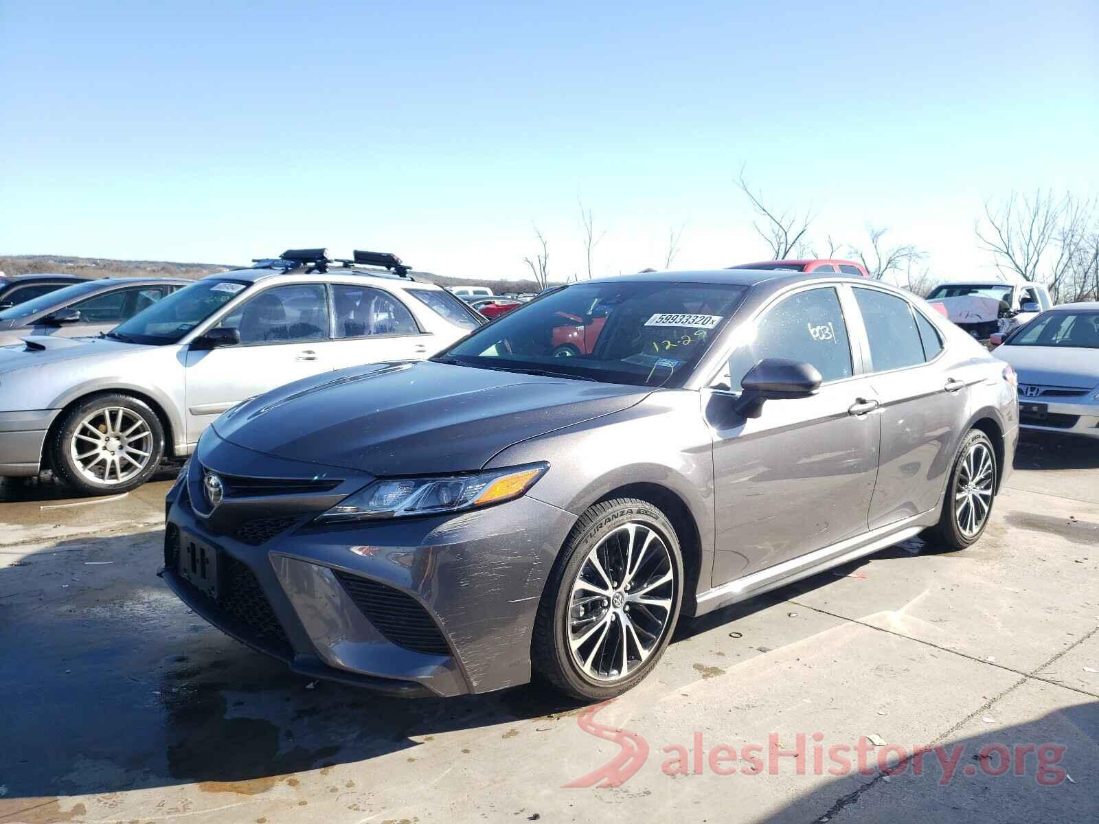 4T1G11AK8LU340751 2020 TOYOTA CAMRY