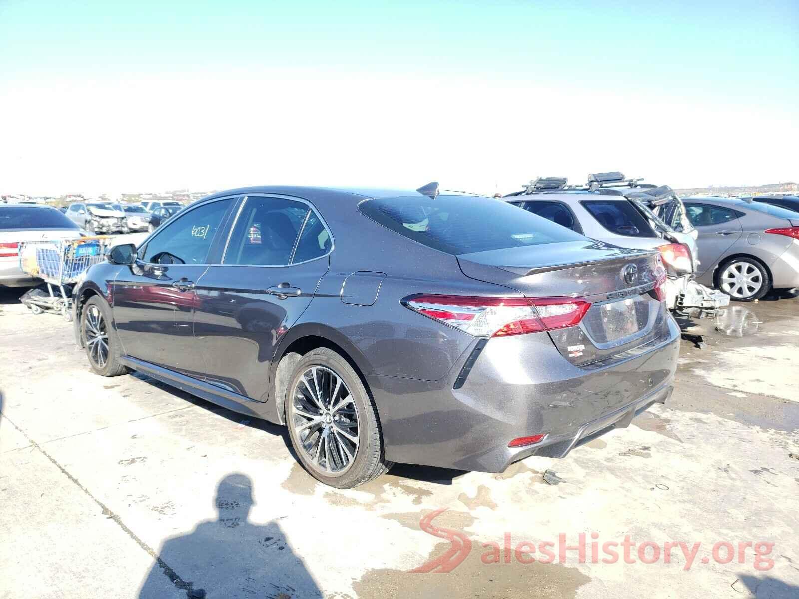 4T1G11AK8LU340751 2020 TOYOTA CAMRY