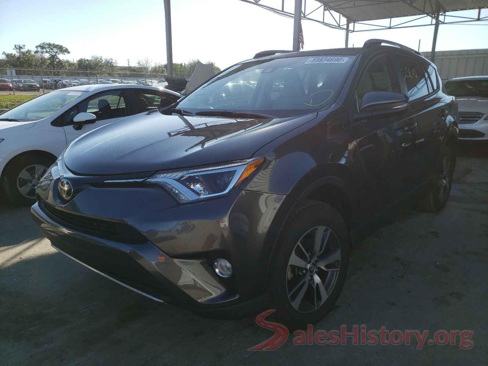 JTMWFREV5JJ209862 2018 TOYOTA RAV4