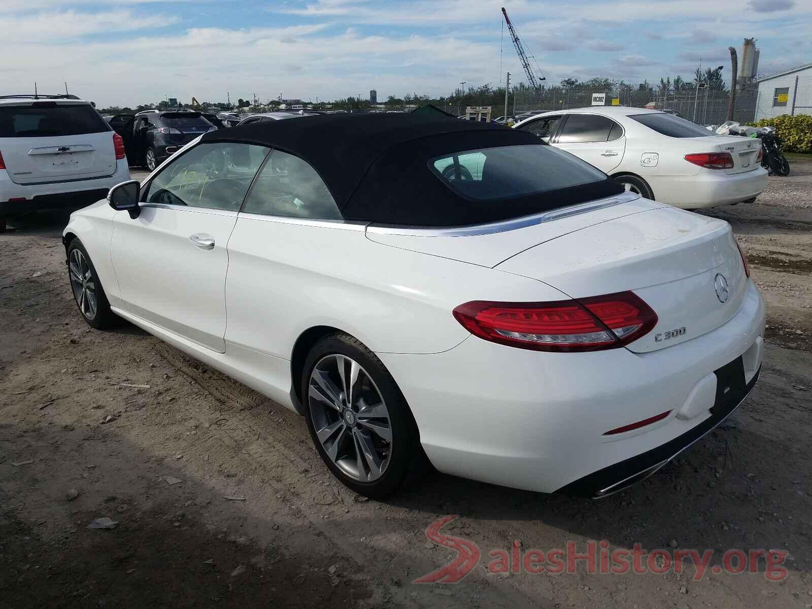 WDDWK4JB3JF611723 2018 MERCEDES-BENZ C CLASS