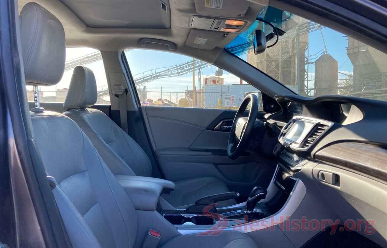 1HGCR3F8XHA004498 2017 HONDA ACCORD