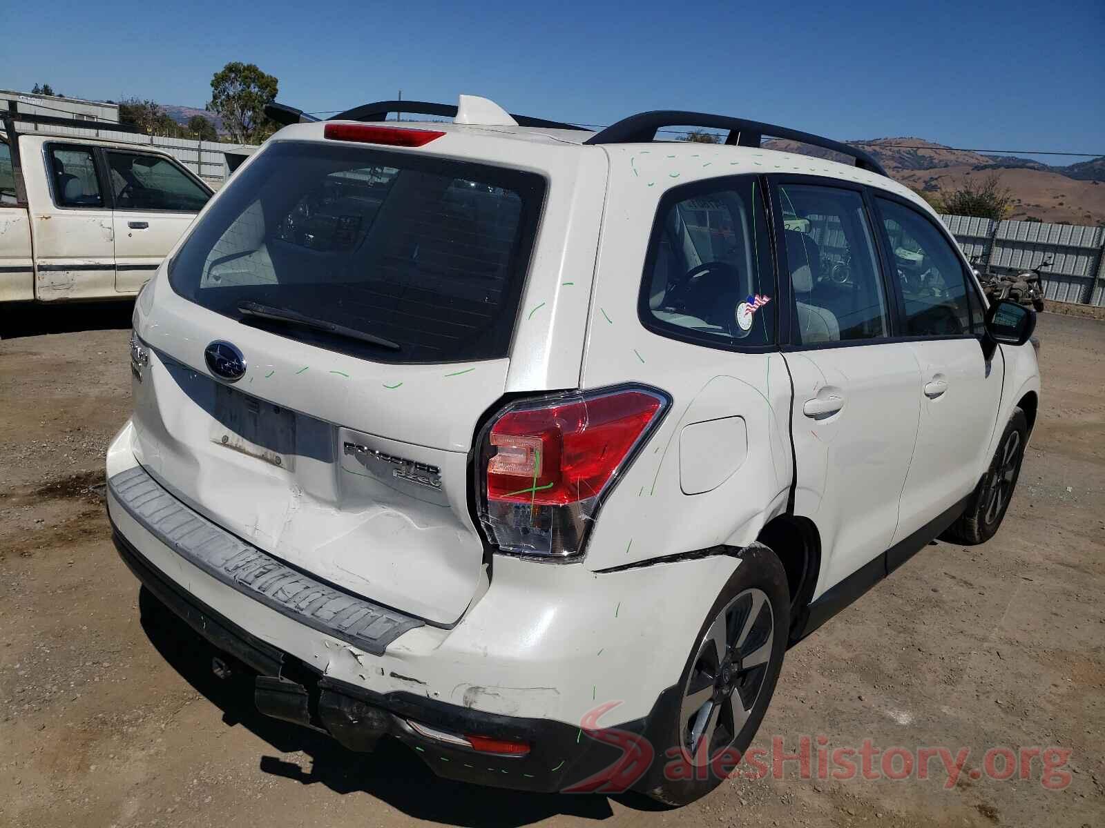 JF2SJABC7HH551611 2017 SUBARU FORESTER