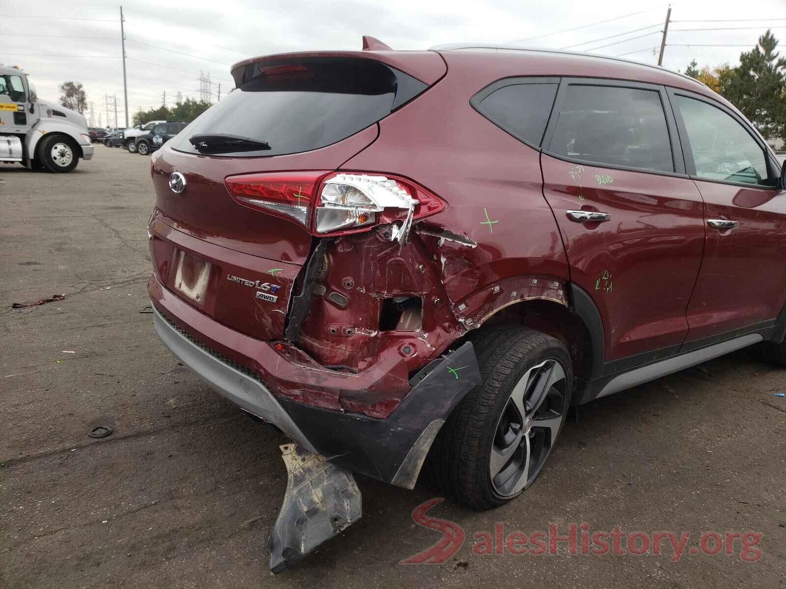 KM8J3CA20JU778298 2018 HYUNDAI TUCSON