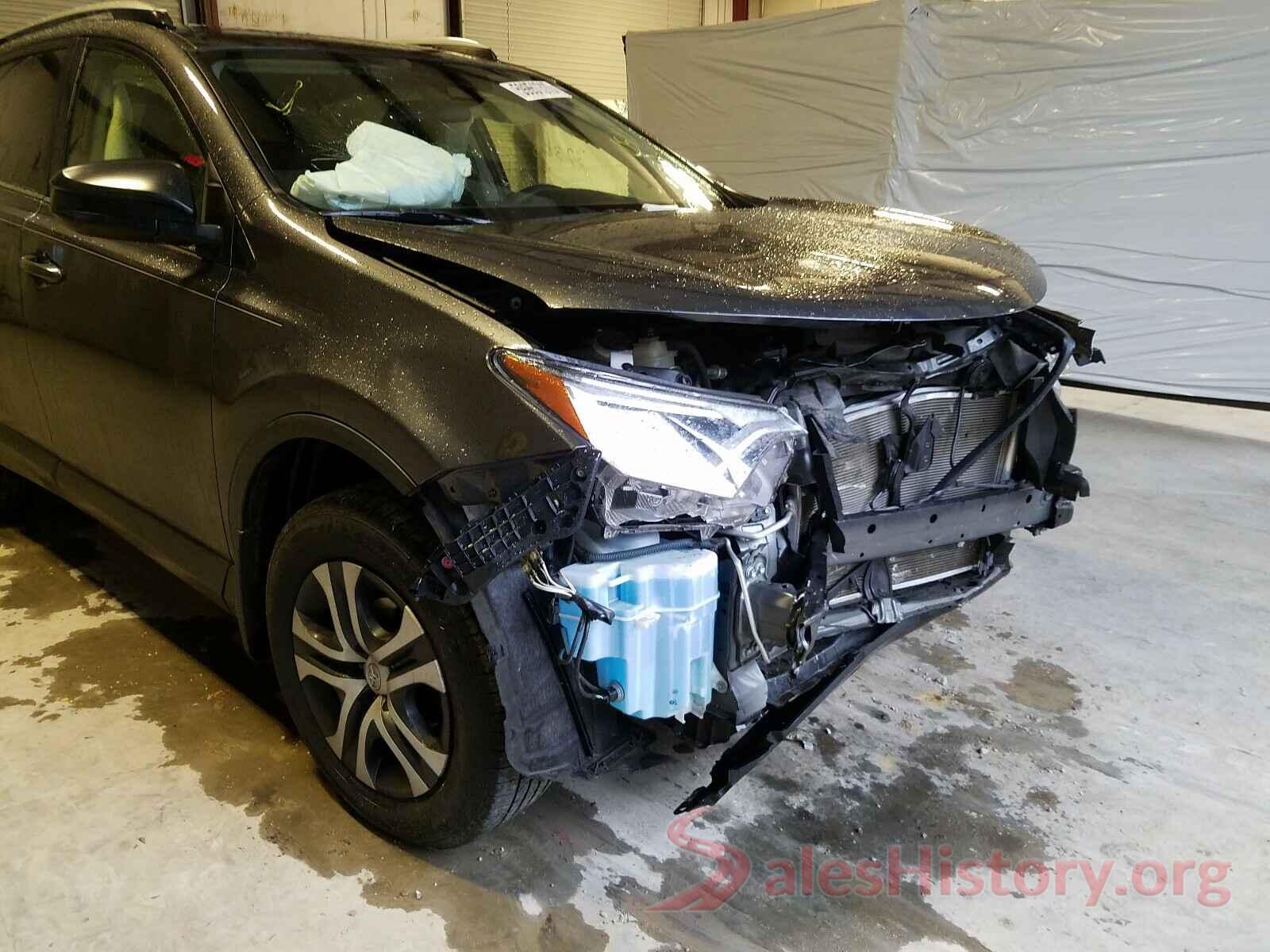 JTMBFREV6HJ136123 2017 TOYOTA RAV4