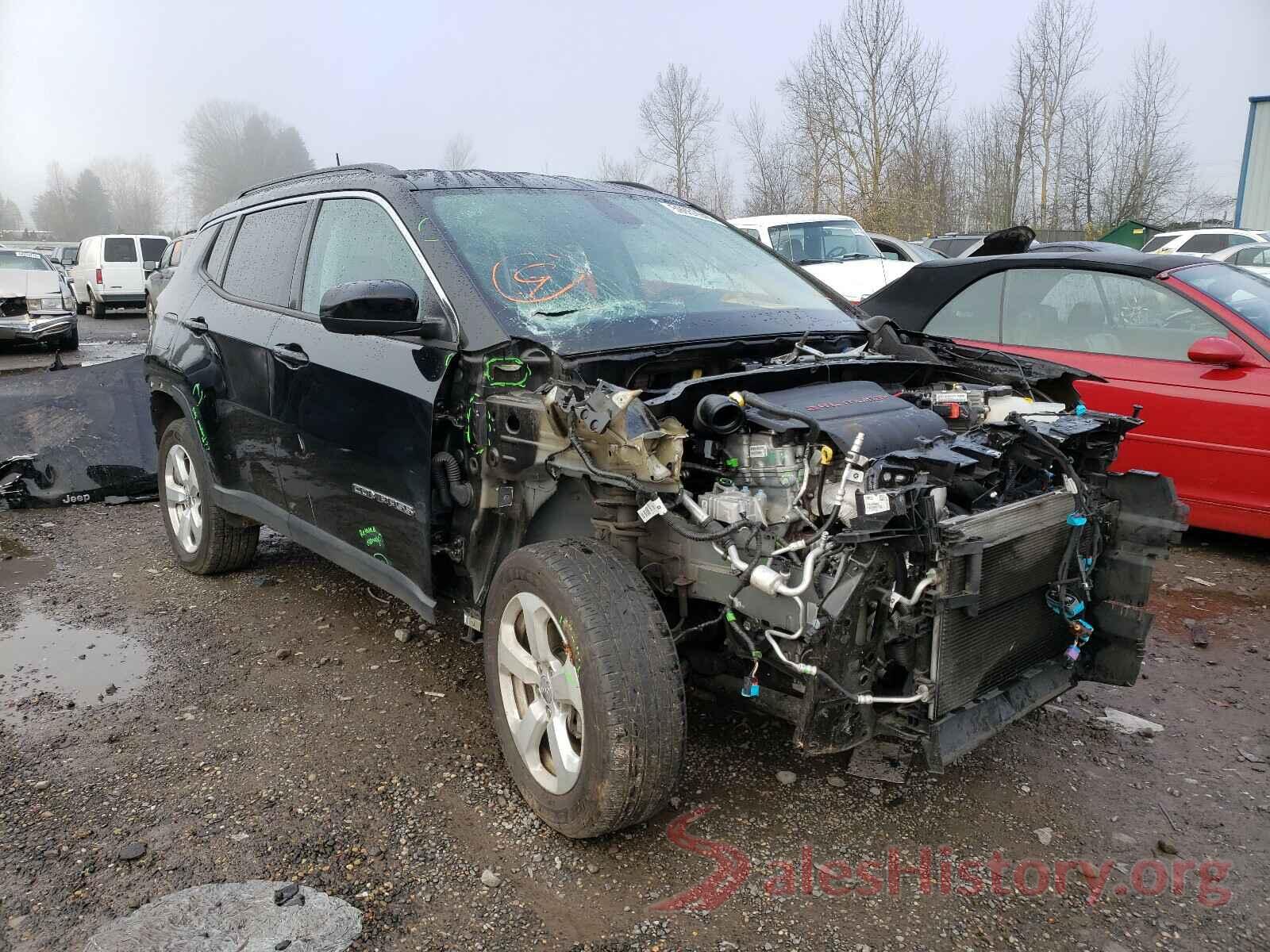 3C4NJDBB8JT232956 2018 JEEP COMPASS