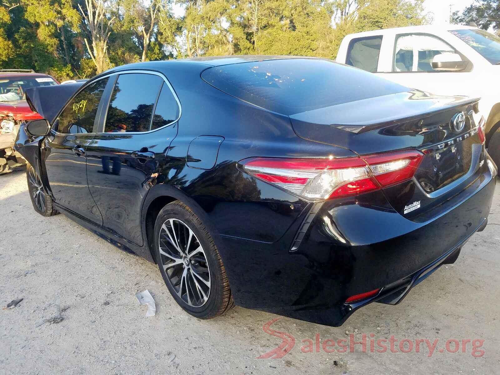 4T1B11HK9JU120807 2018 TOYOTA CAMRY