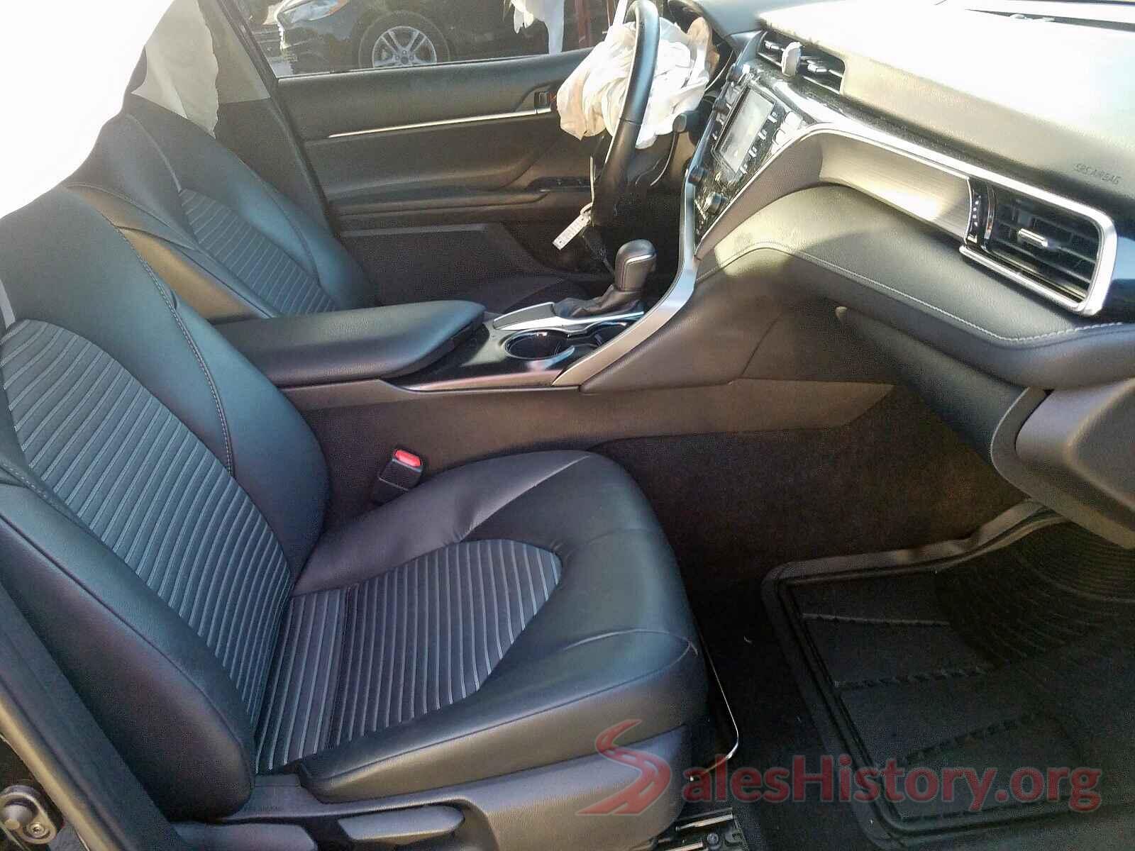 4T1B11HK9JU120807 2018 TOYOTA CAMRY