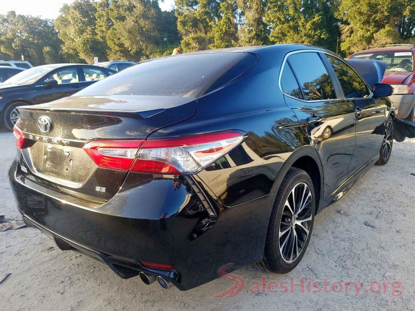 4T1B11HK9JU120807 2018 TOYOTA CAMRY