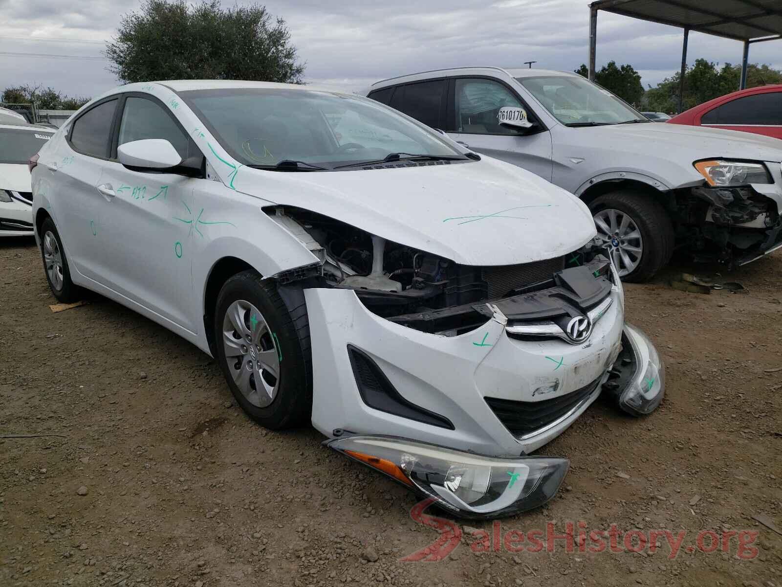 5NPDH4AE4GH747318 2016 HYUNDAI ELANTRA