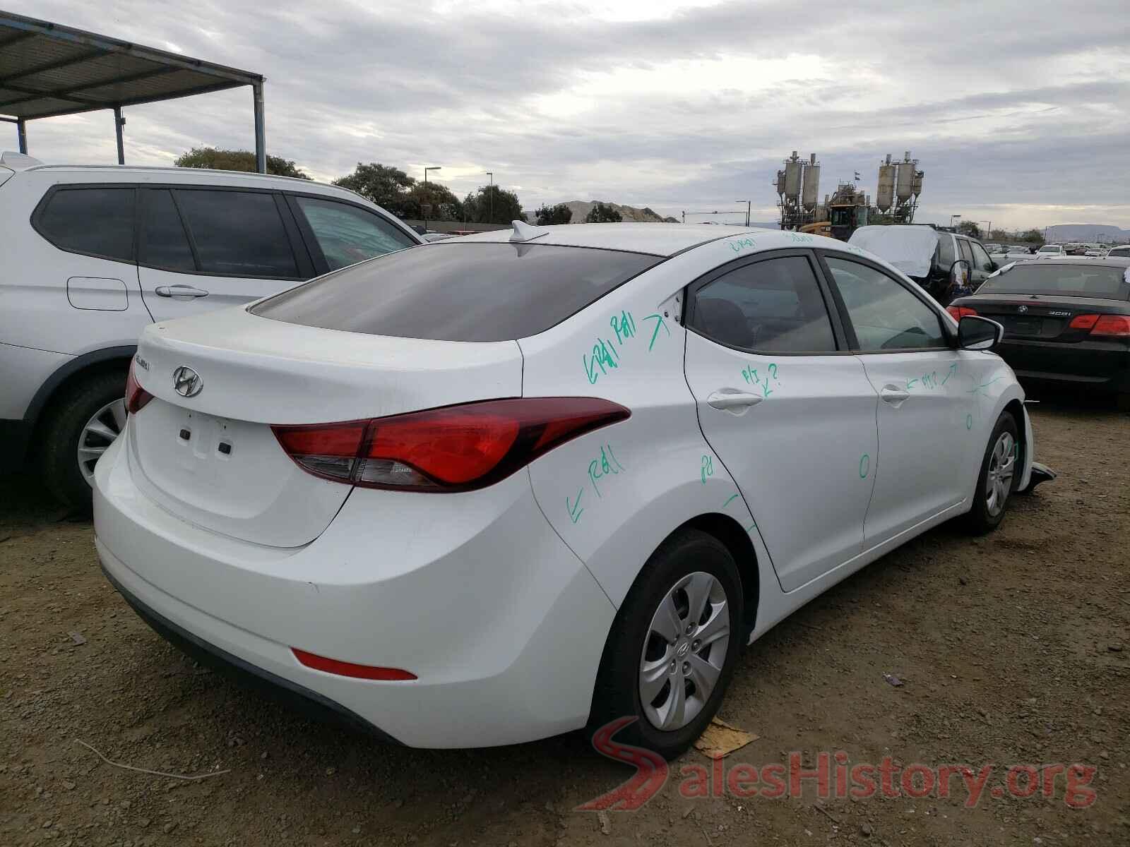 5NPDH4AE4GH747318 2016 HYUNDAI ELANTRA