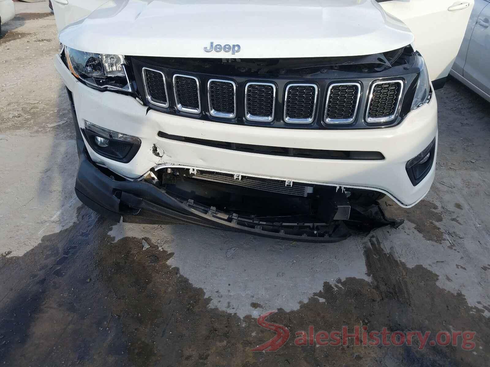 3C4NJCBB2KT840595 2019 JEEP COMPASS