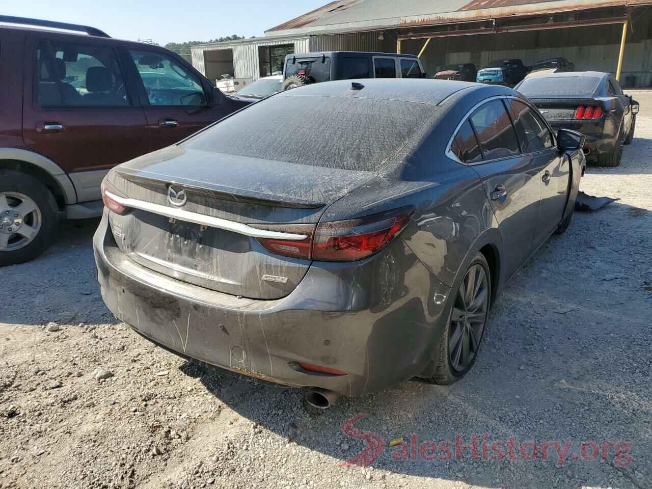 JM1GL1XY1J1333388 2018 MAZDA 6