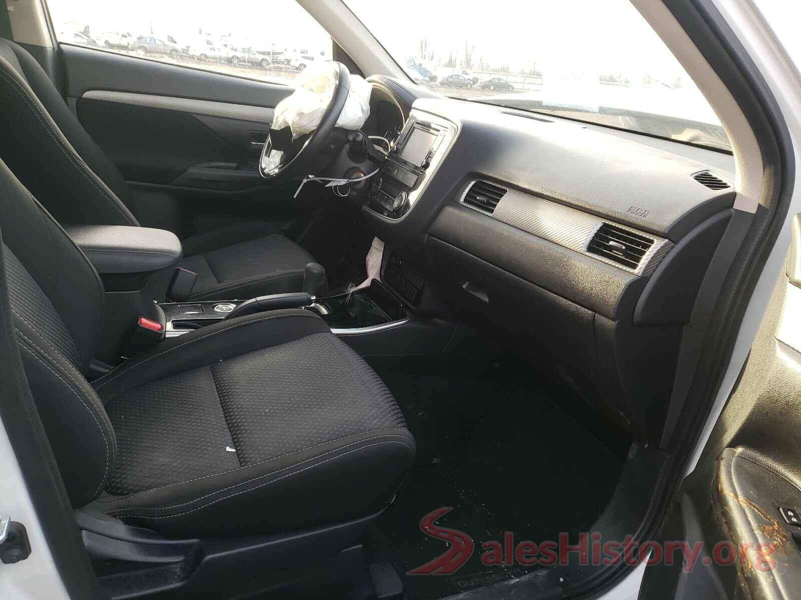 JA4AZ2A39HZ060083 2017 MITSUBISHI OUTLANDER