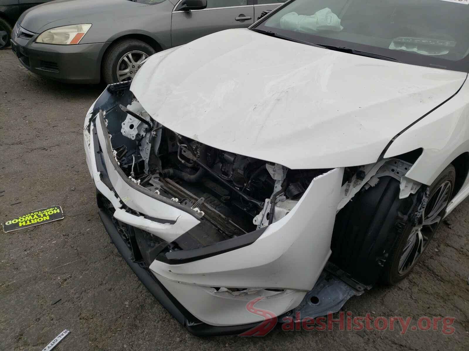 4T1B11HK2KU207921 2019 TOYOTA CAMRY