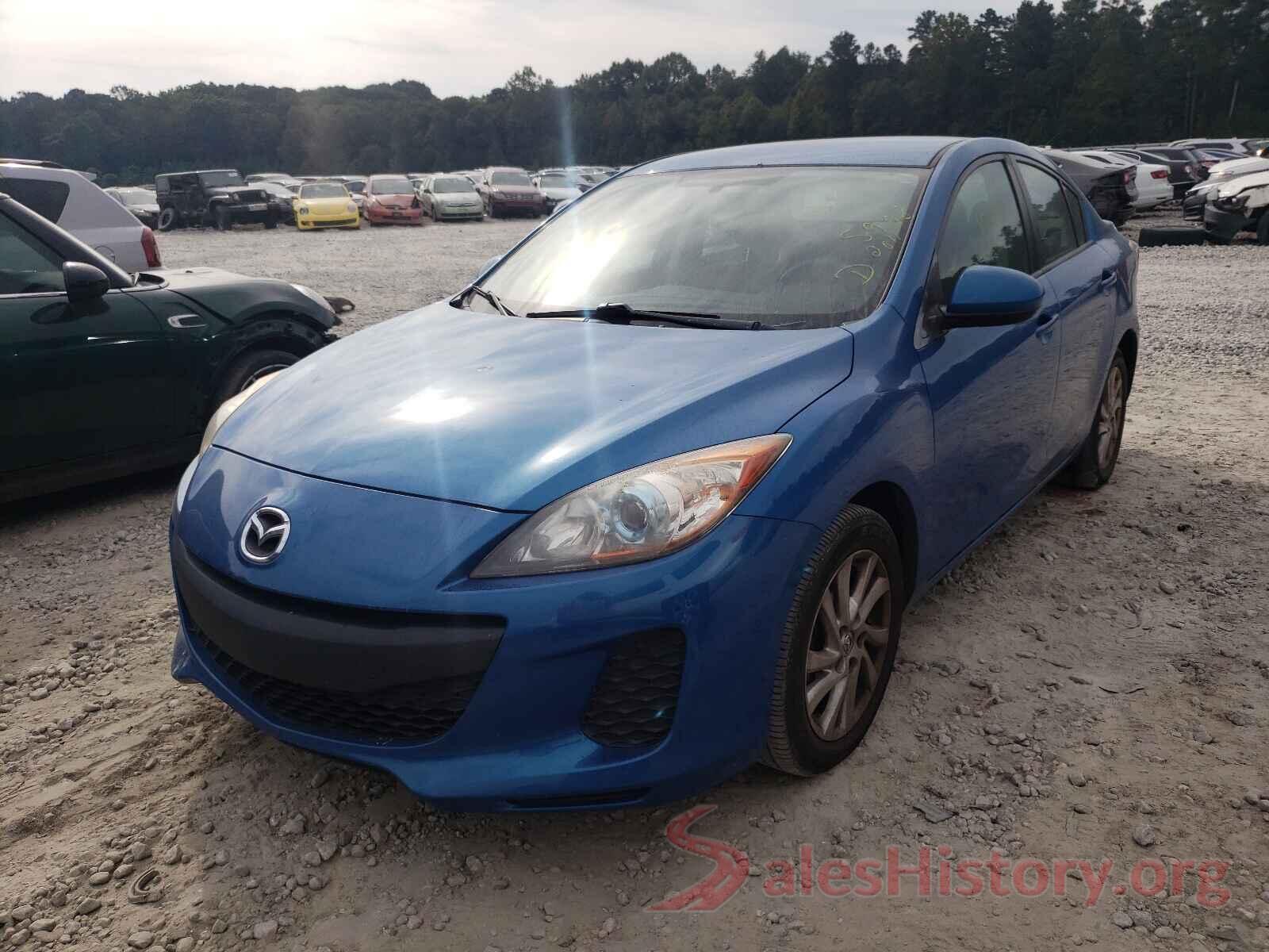 JM1BL1V7XC1549778 2018 MAZDA 3