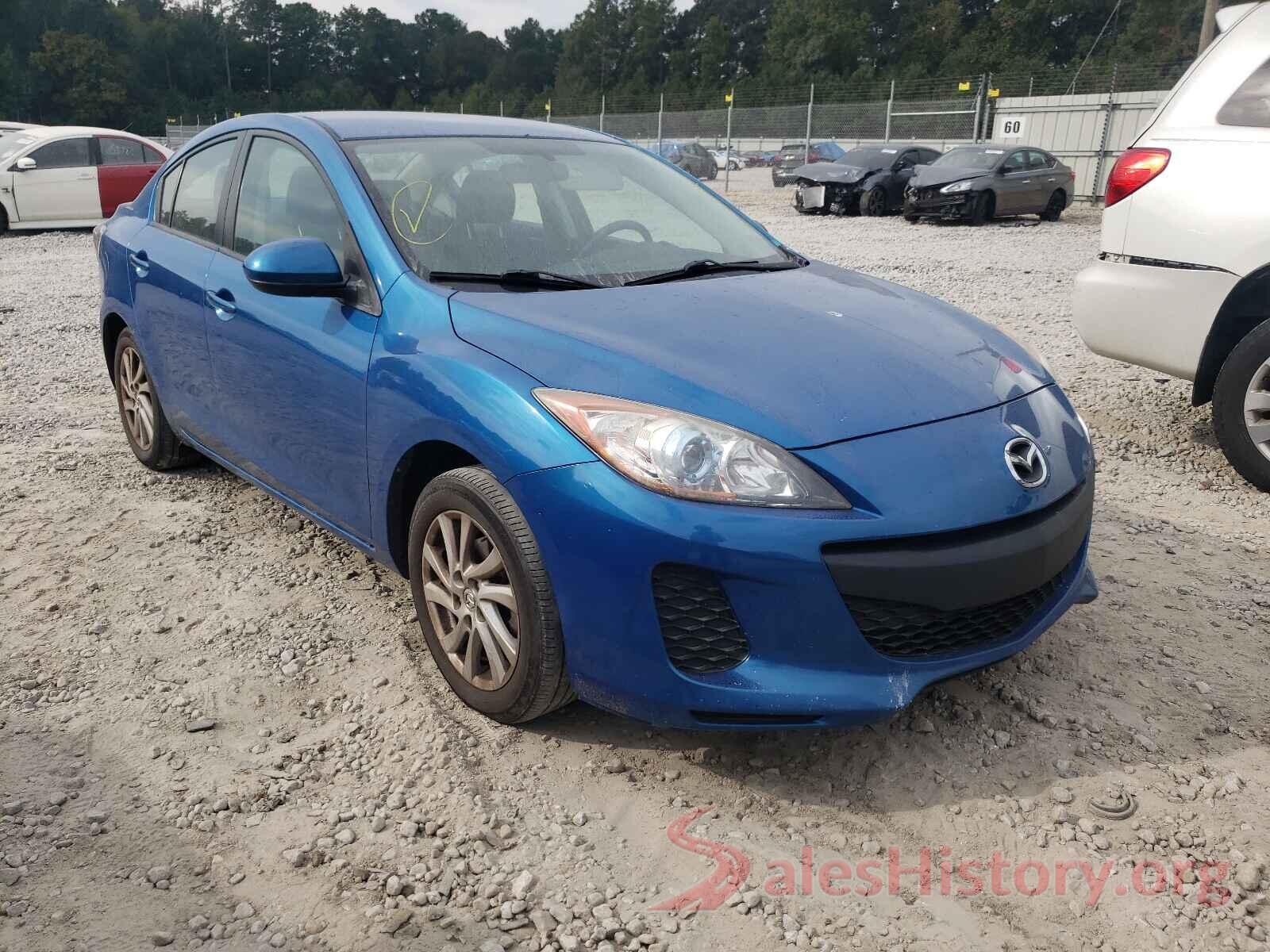 JM1BL1V7XC1549778 2018 MAZDA 3