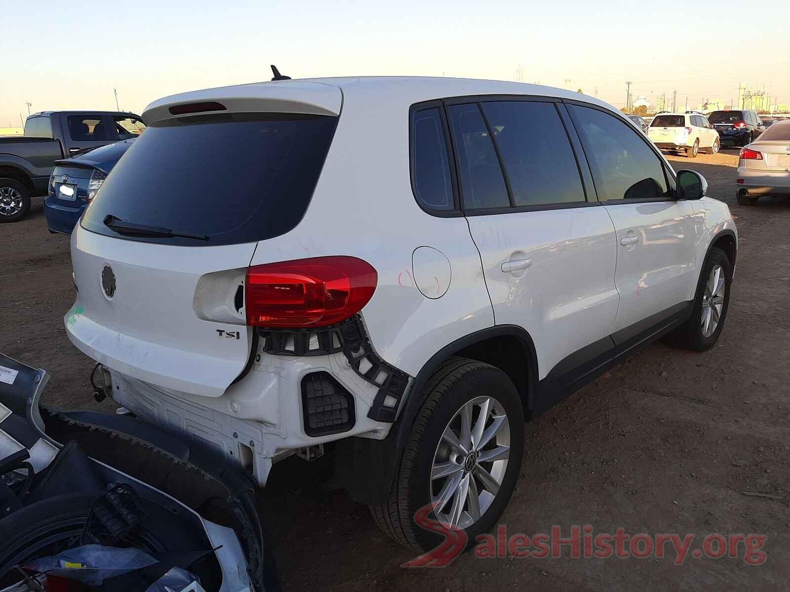 WVGAV7AX9HK042320 2017 VOLKSWAGEN TIGUAN