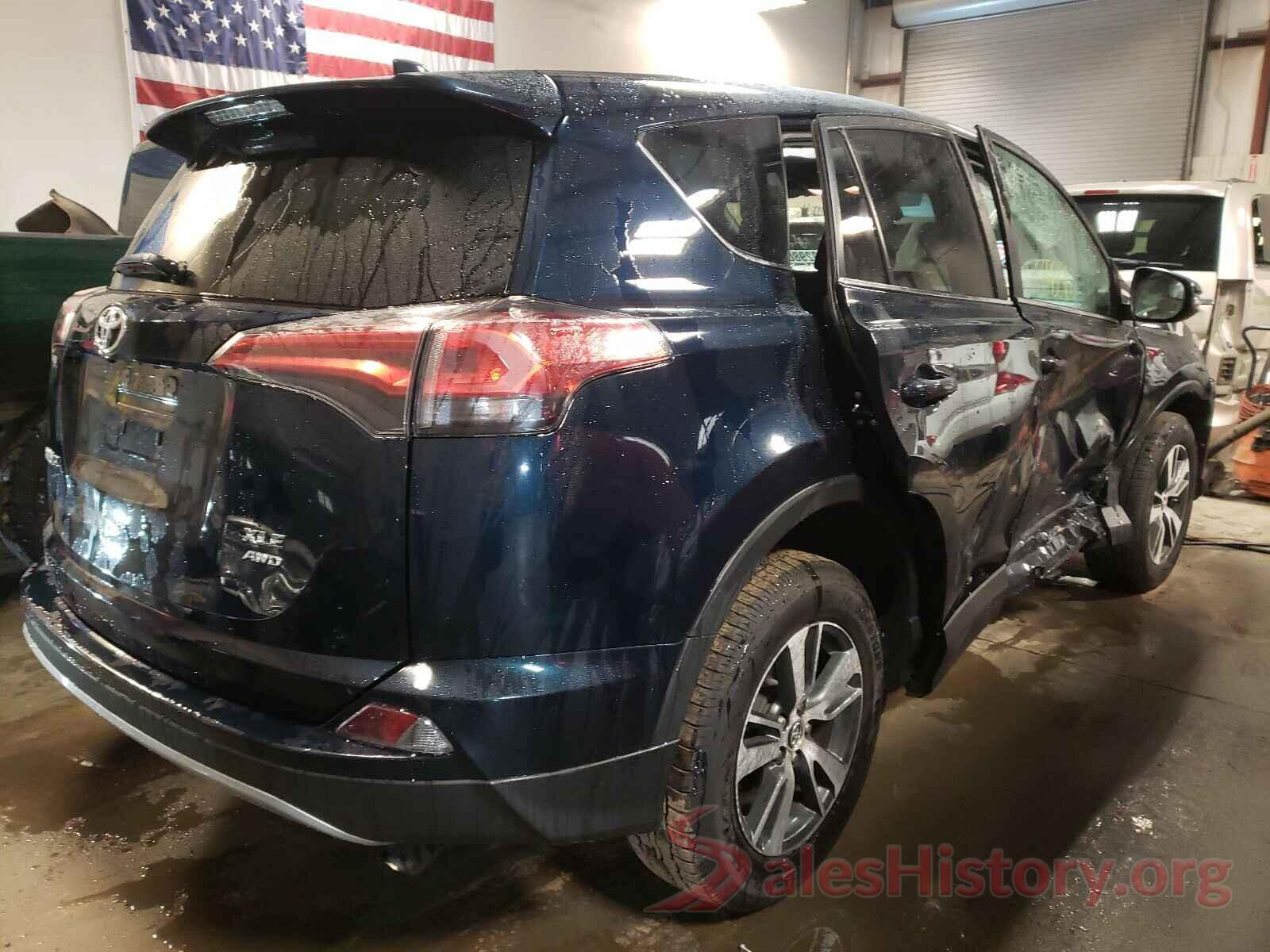 2T3RFREV7JW811628 2018 TOYOTA RAV4