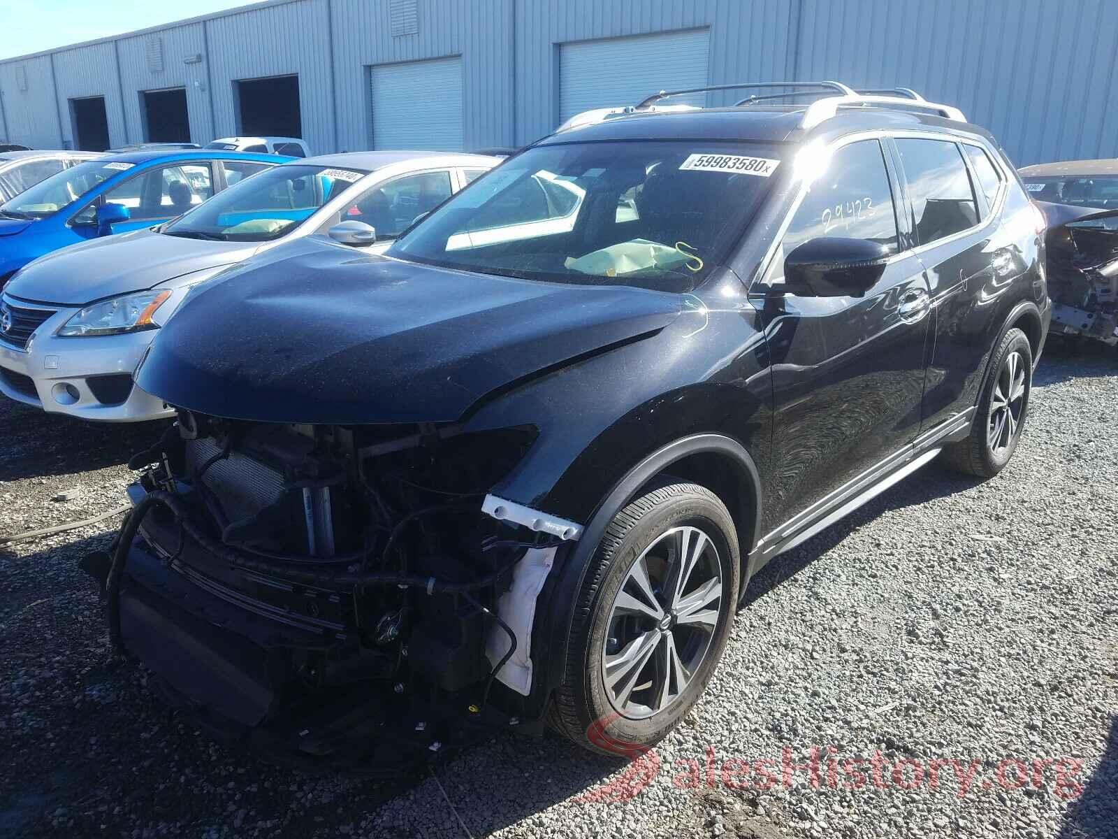 5N1AT2MTXJC846207 2018 NISSAN ROGUE