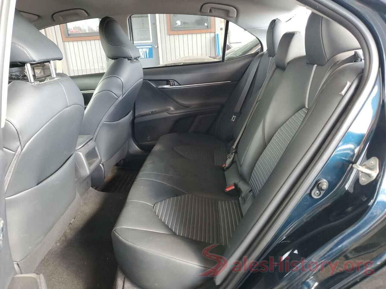 4T1B11HK2KU262899 2019 TOYOTA CAMRY