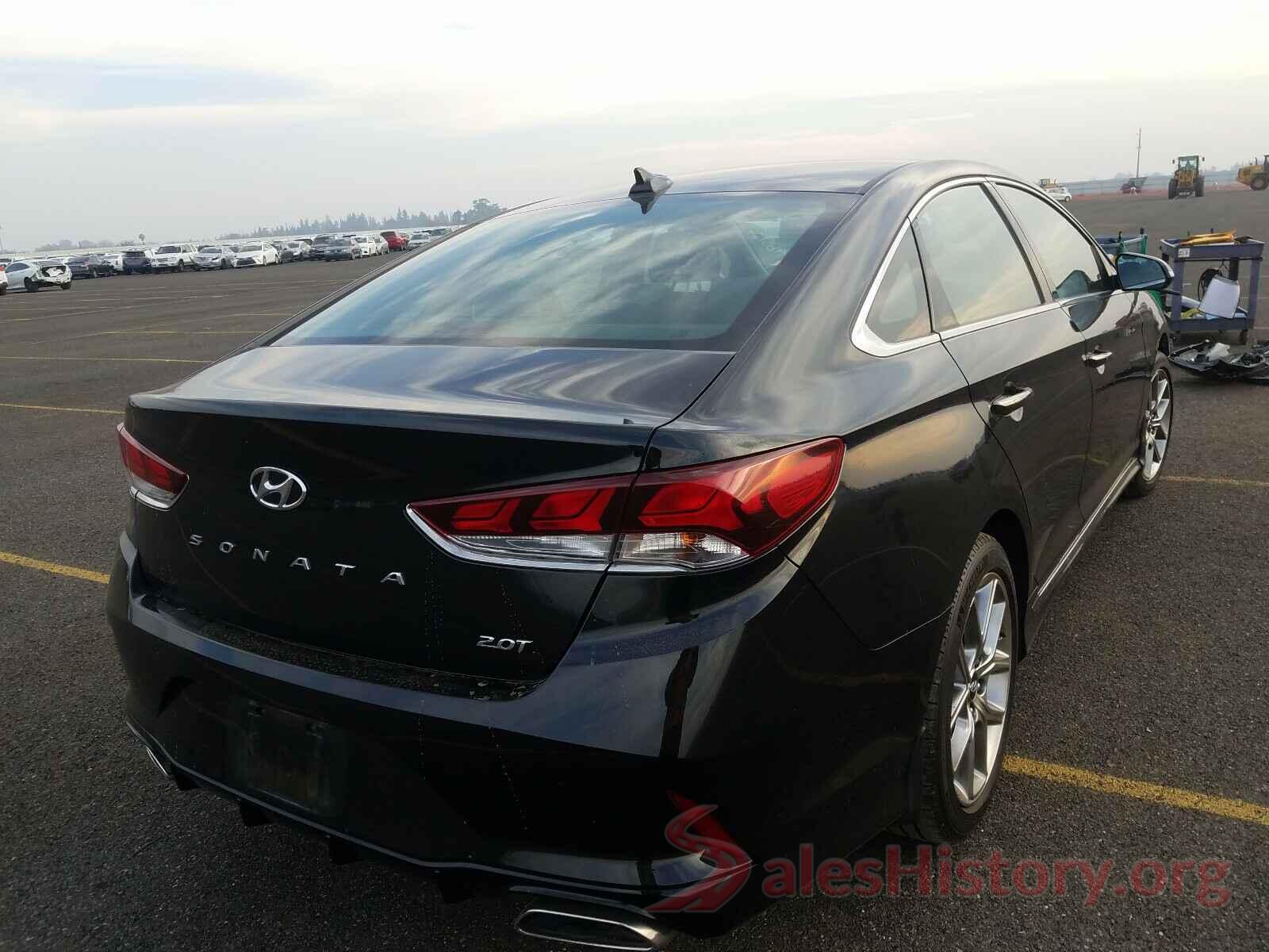 5NPE34ABXJH677243 2018 HYUNDAI SONATA