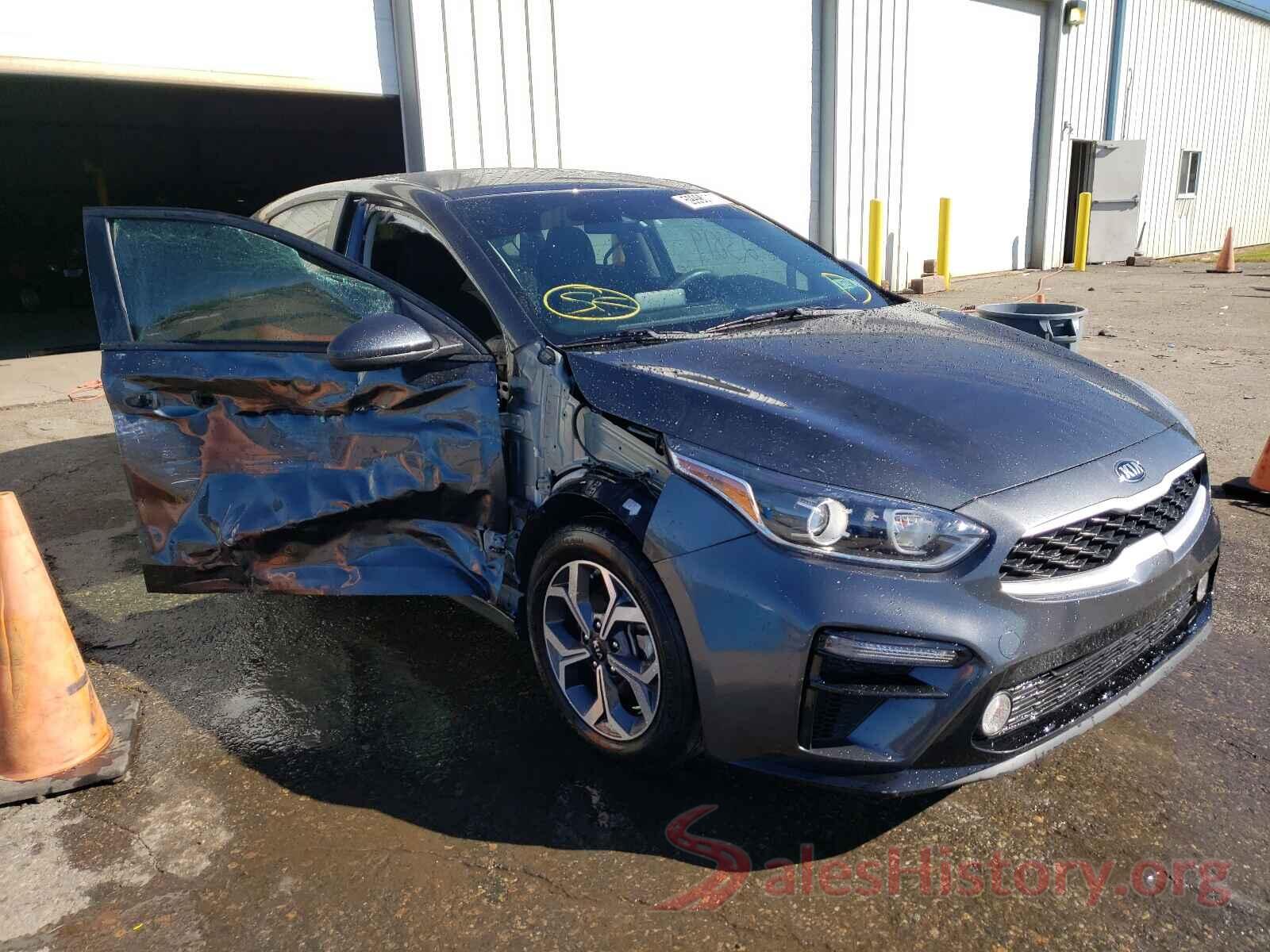 3KPF24AD4KE096979 2019 KIA FORTE