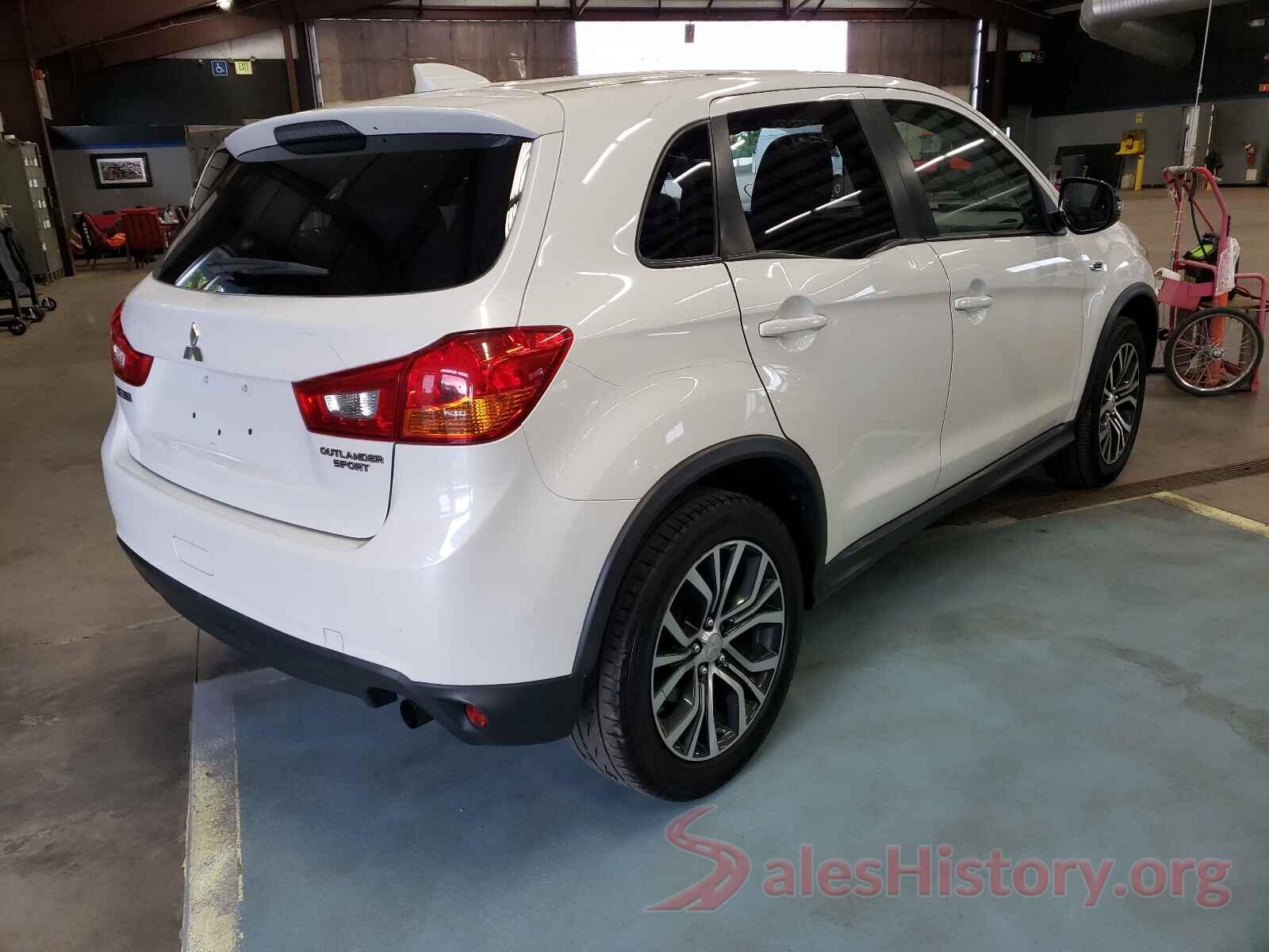 JA4AP3AU0HZ020897 2017 MITSUBISHI OUTLANDER