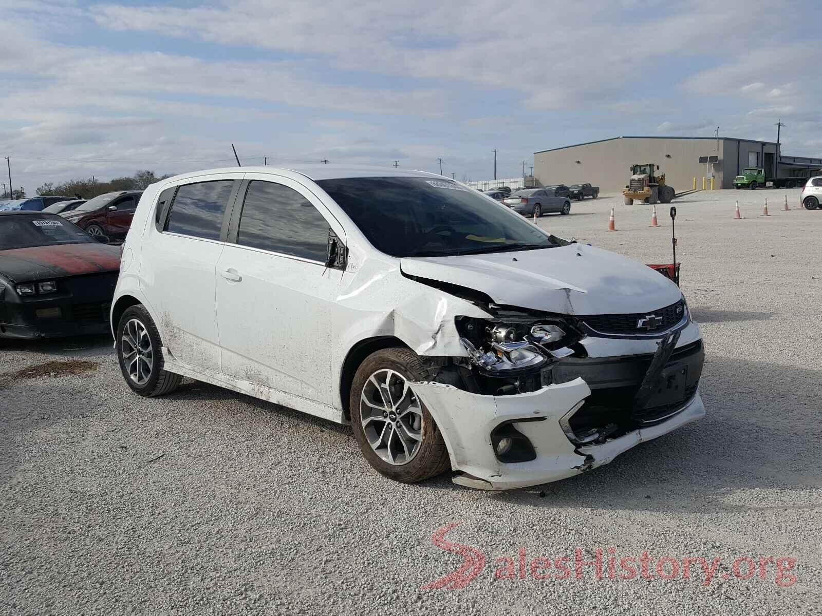 1G1JD6SH3J4138987 2018 CHEVROLET SONIC