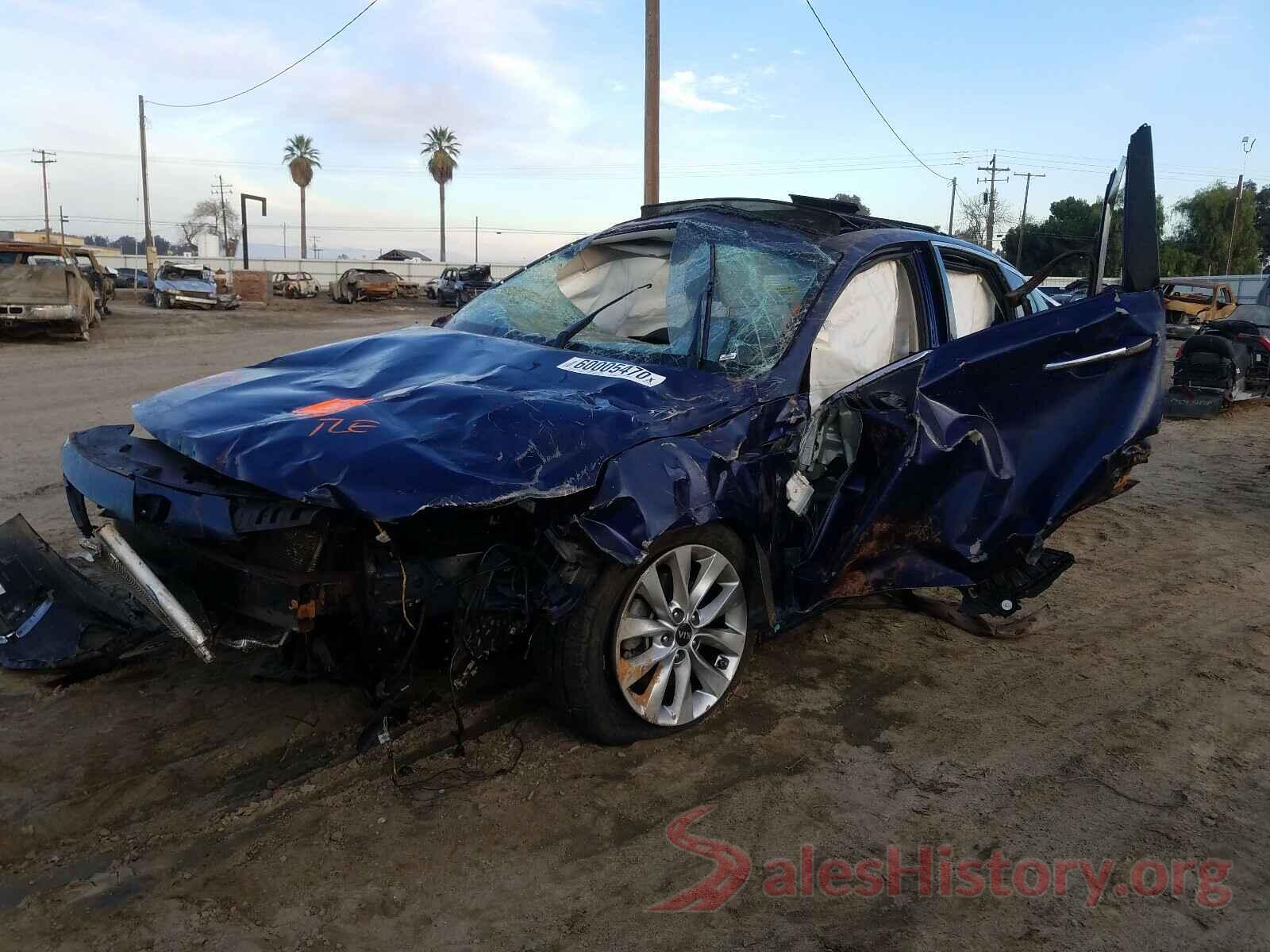 5XXGT4L38JG247267 2018 KIA OPTIMA