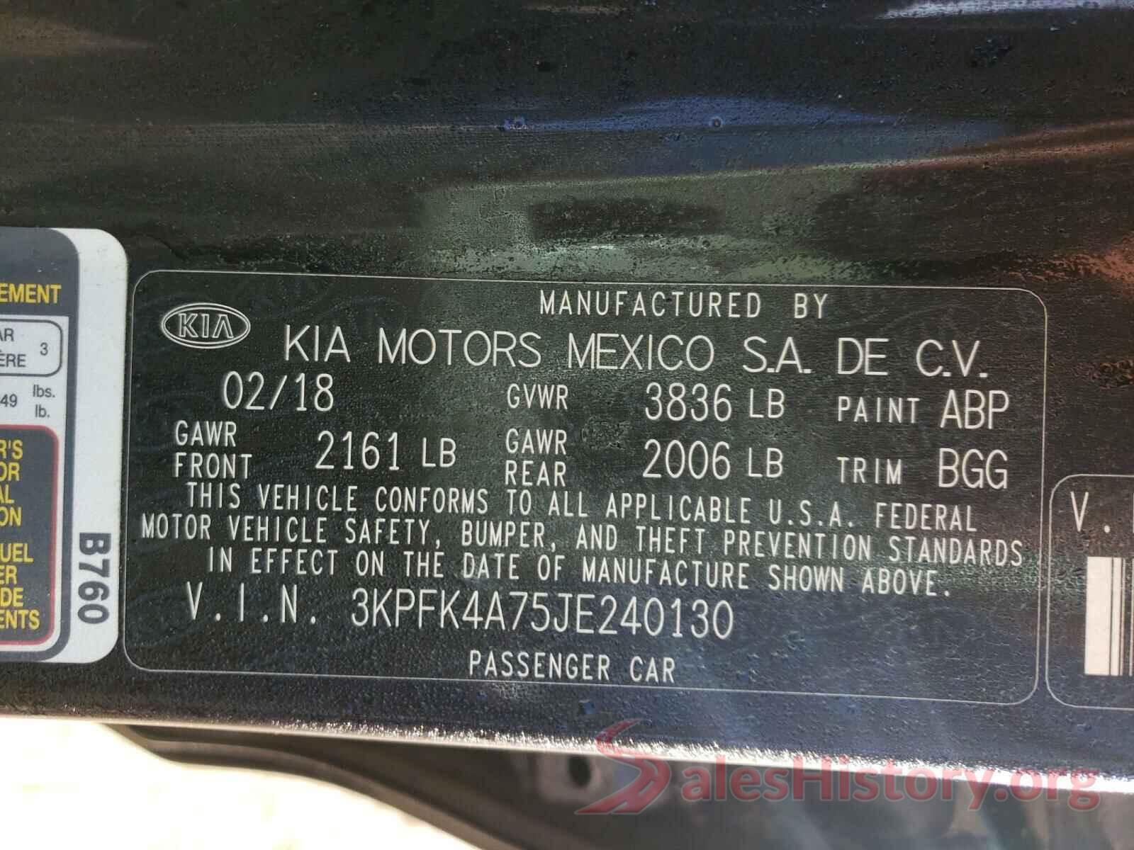 3KPFK4A75JE240130 2018 KIA FORTE