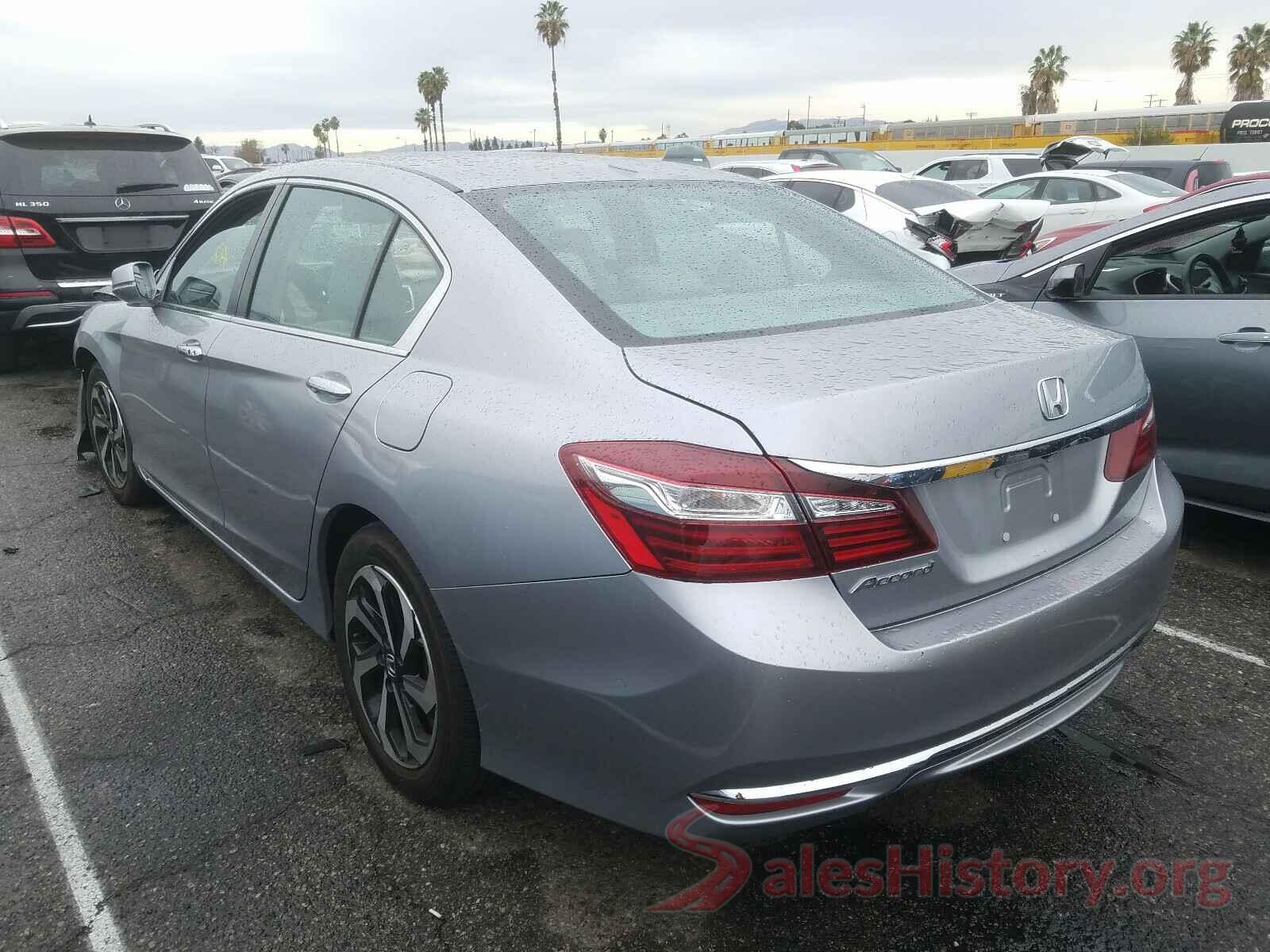 1HGCR2F81HA170676 2017 HONDA ACCORD