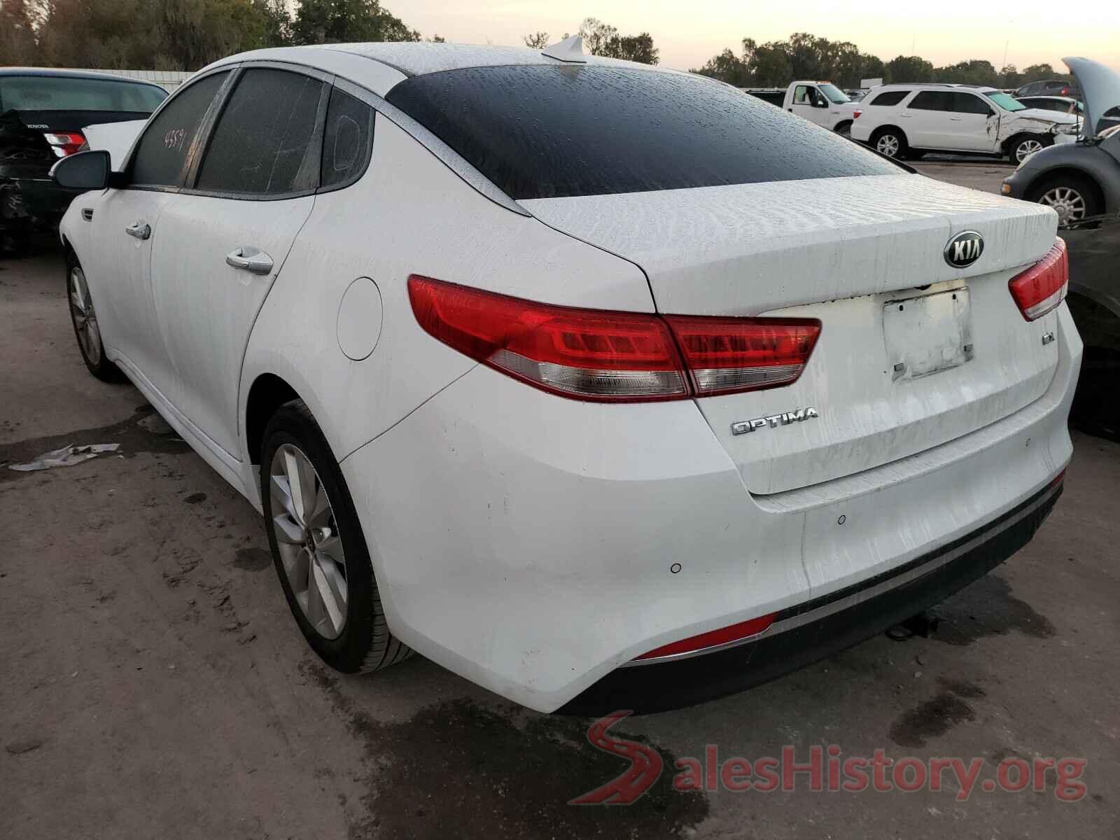 5XXGU4L35JG243772 2018 KIA OPTIMA