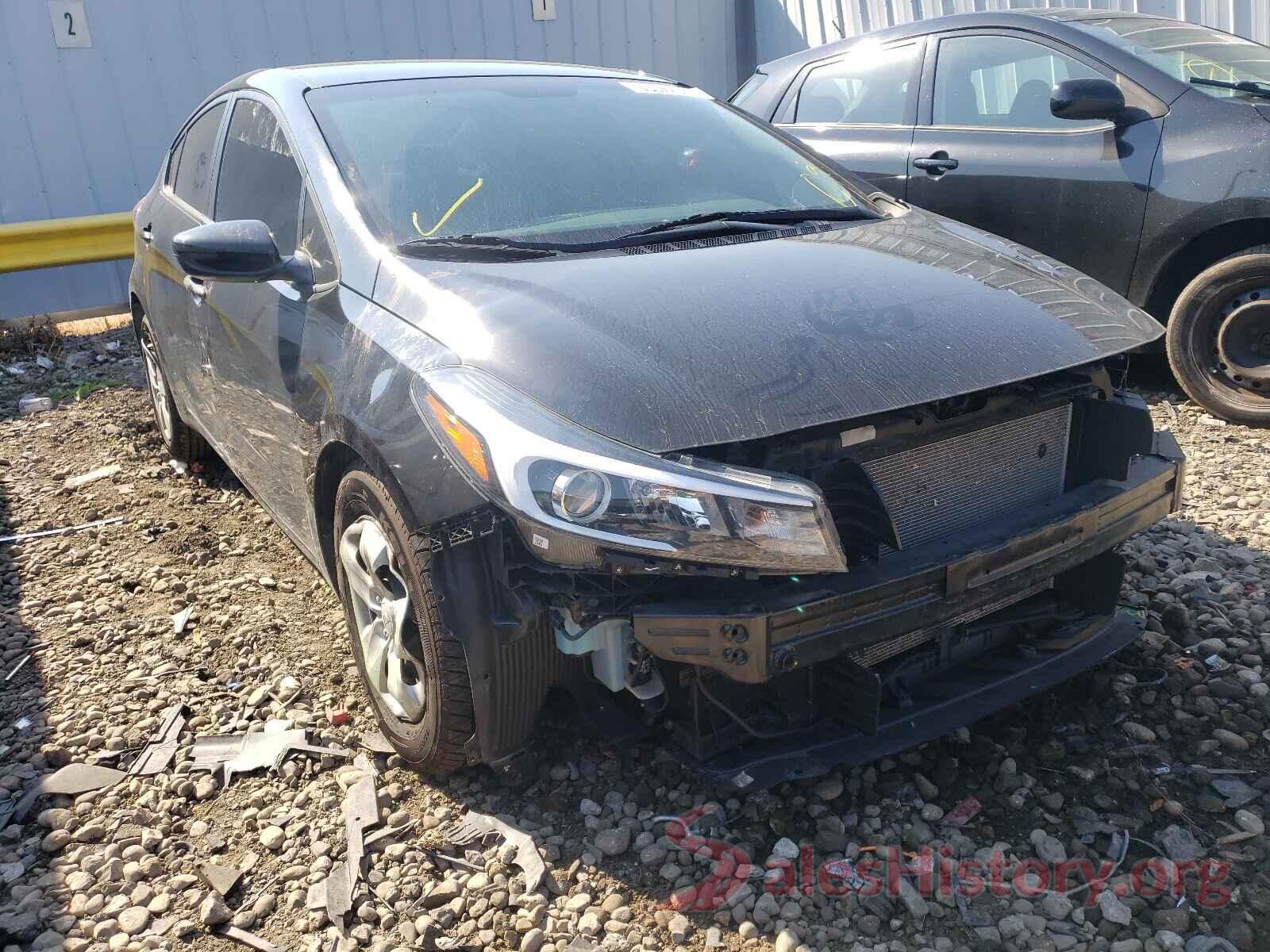 3KPFK4A71HE098160 2017 KIA FORTE